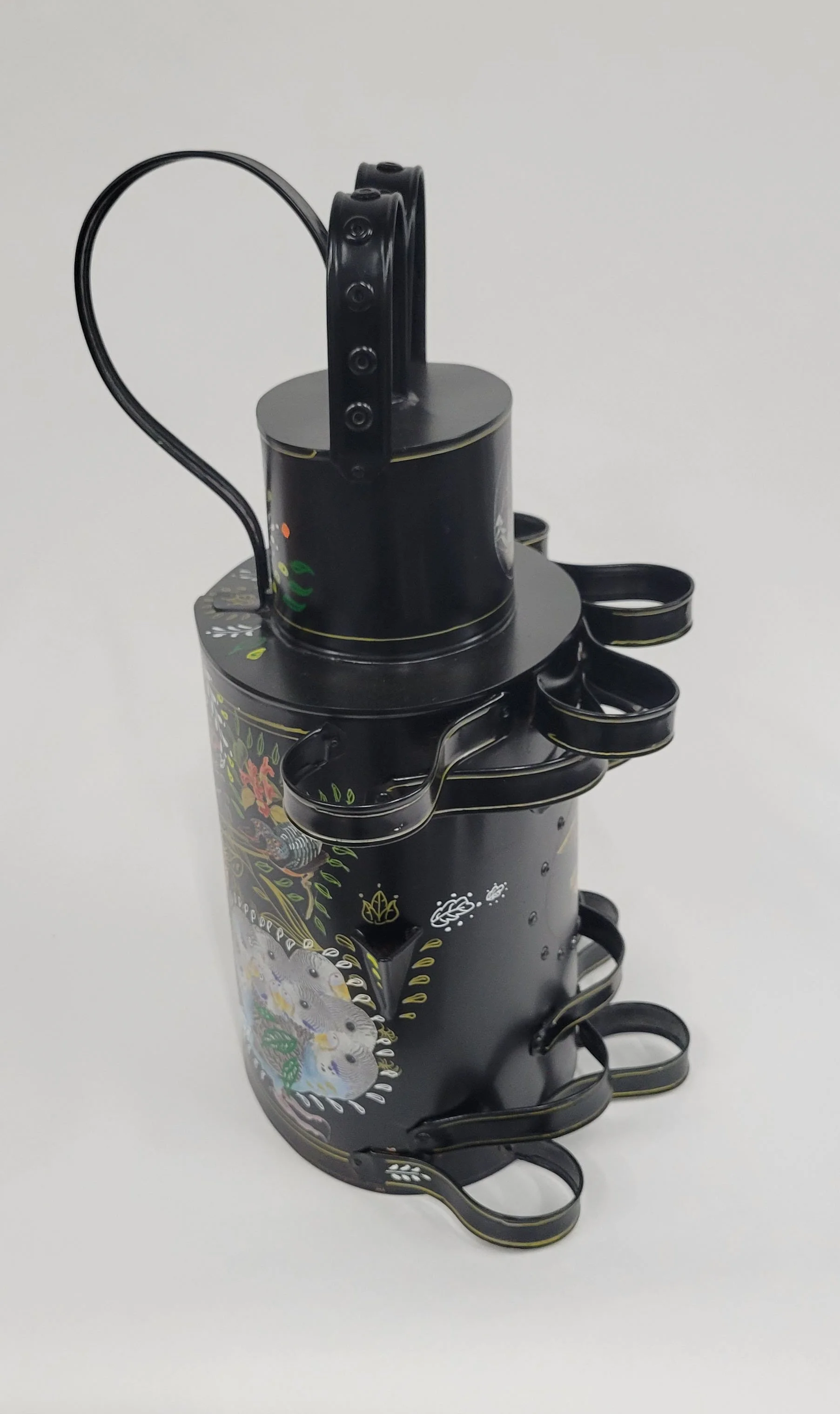 Ribbon Vessel, side view