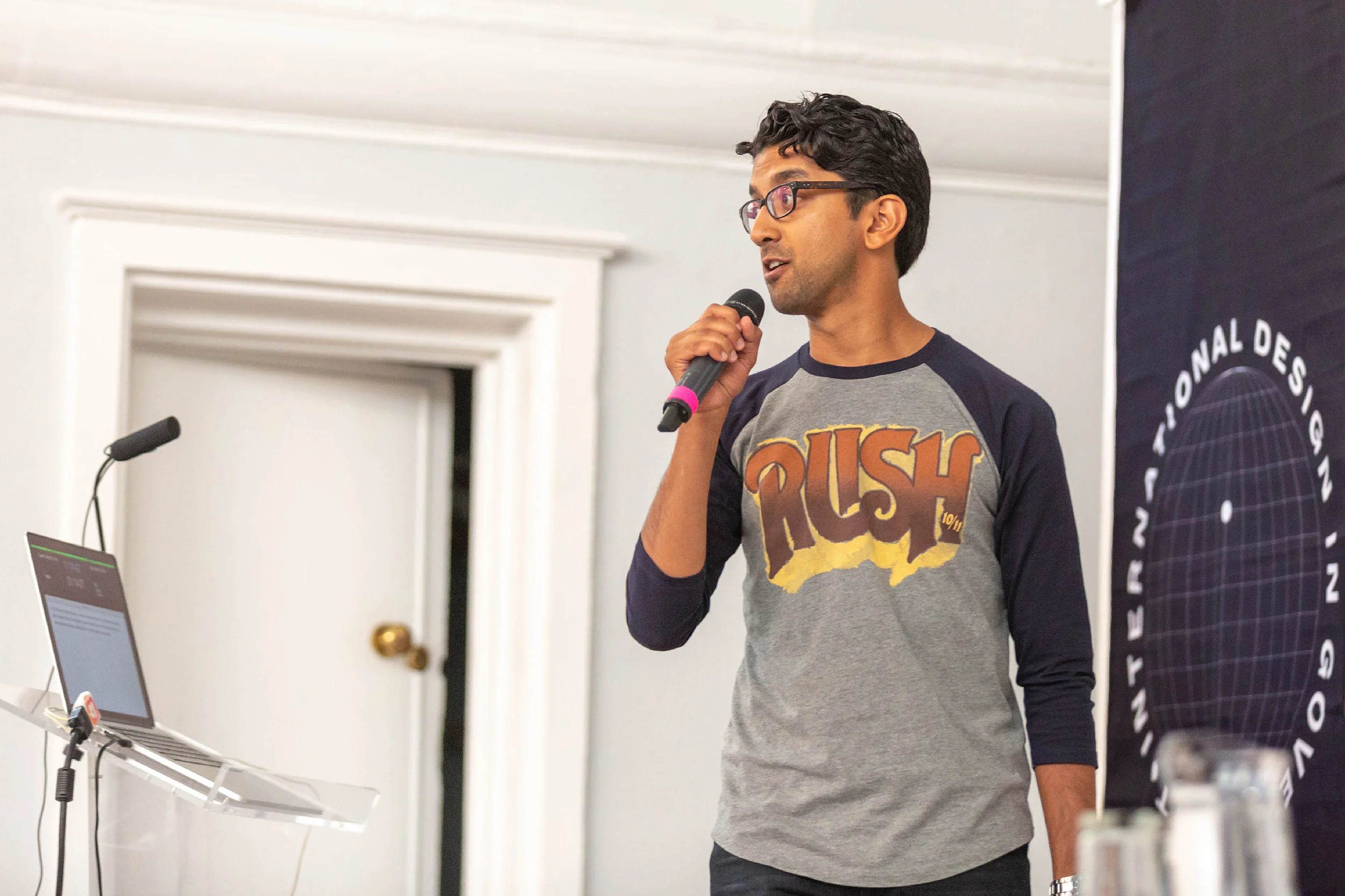 Keynote address at the International Government Design conference in London, UK (July 2018). Photo courtesy of GDS .