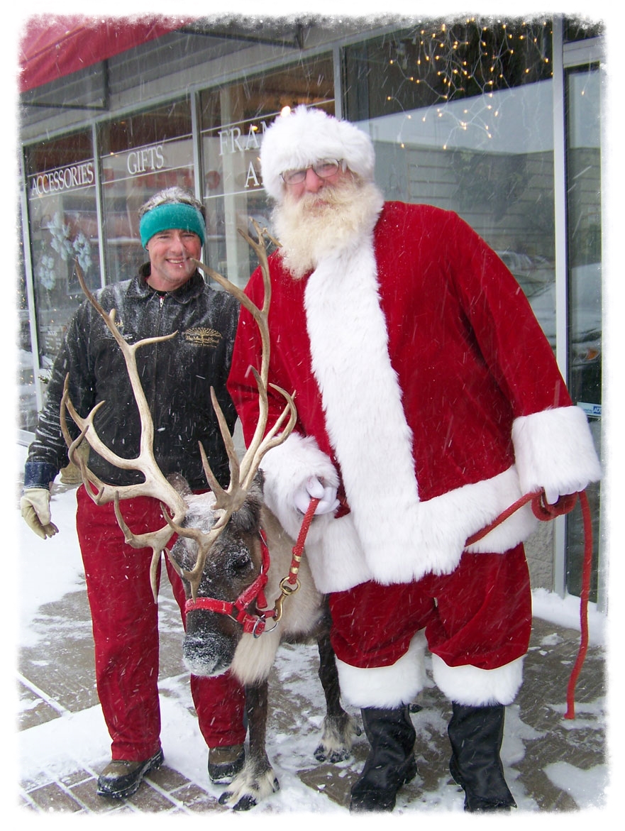 Mark_and_Santa100_5162.jpg