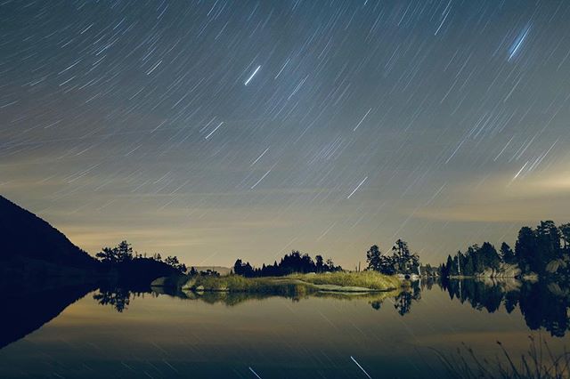 #longexposure #startrails  #Visitpirineus #igerscatalunya #catalunyaexperience #responsibletourism #sustainabletourism #pnaiguestortes #aiguestortes #travel #documentaryphotography  #reportage #mountain #pyrenees #sustainable