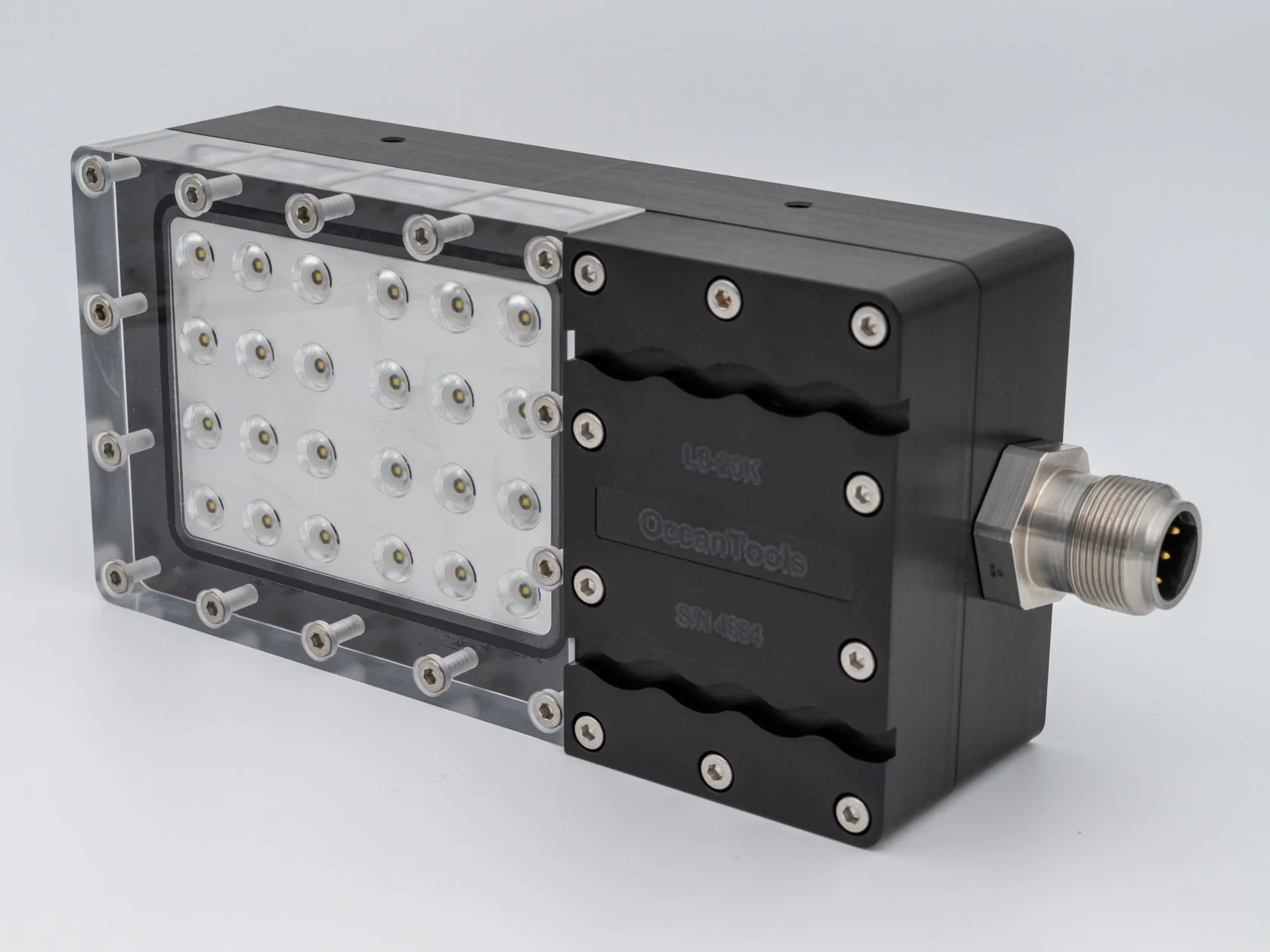 L8 subsea DC powered high intensity LED panel lamp