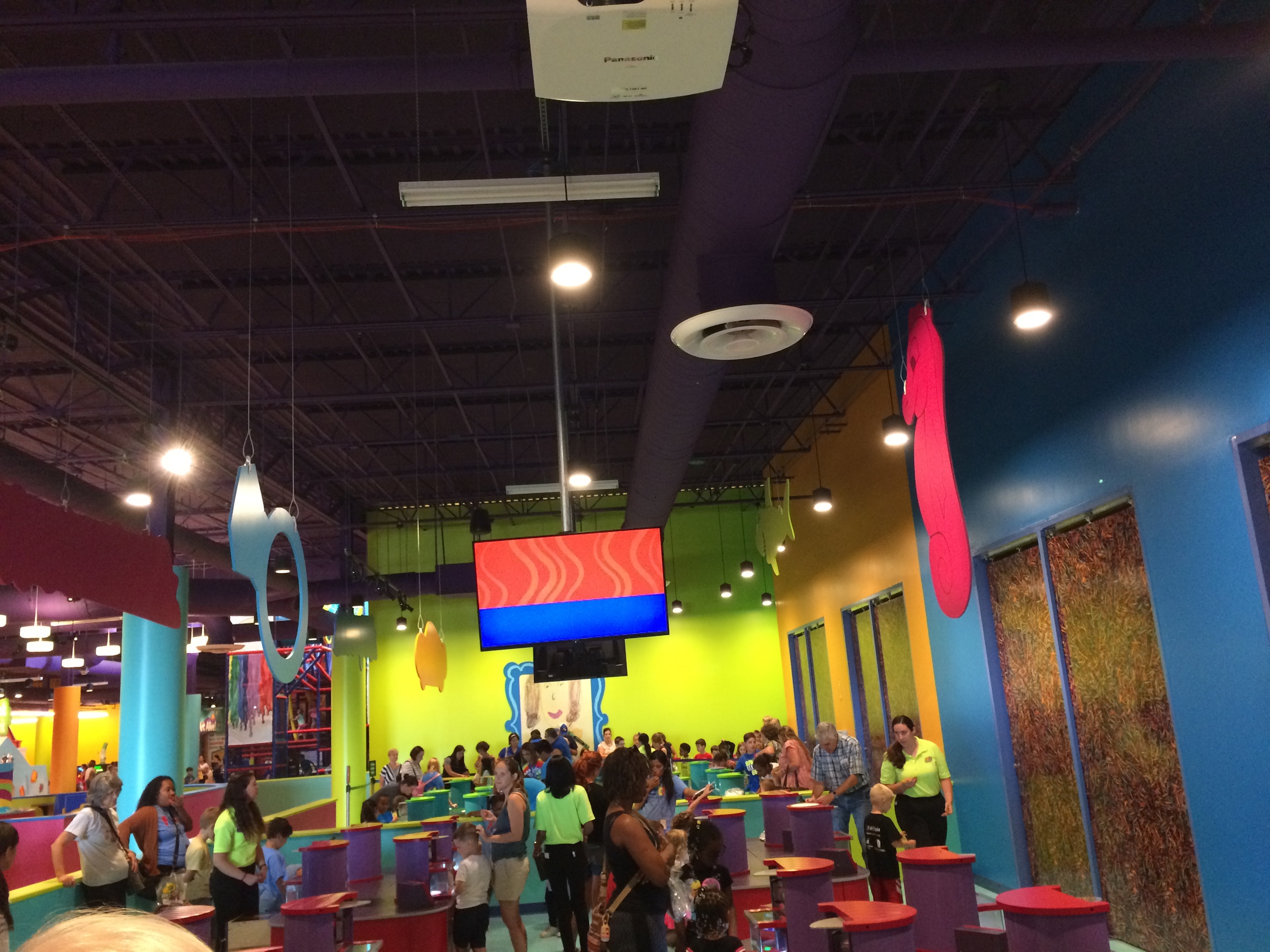 Crayola Experience Orlando, FL MELT & MOLD