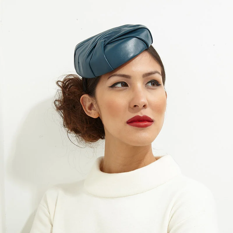 Karen4946crop-lowres.jpg