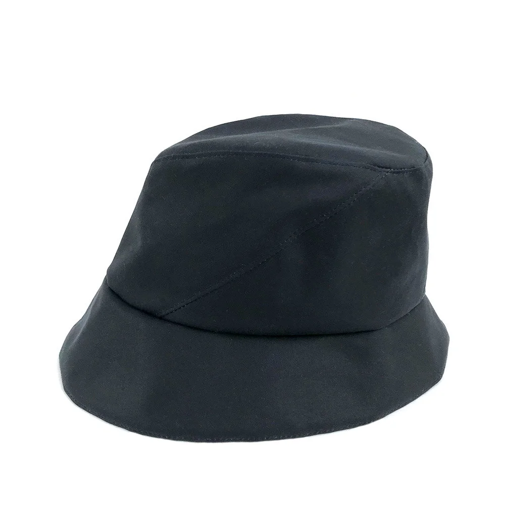 designer rain hat by Karen Henriksen: Corinne in navy wax cotton (Copy)