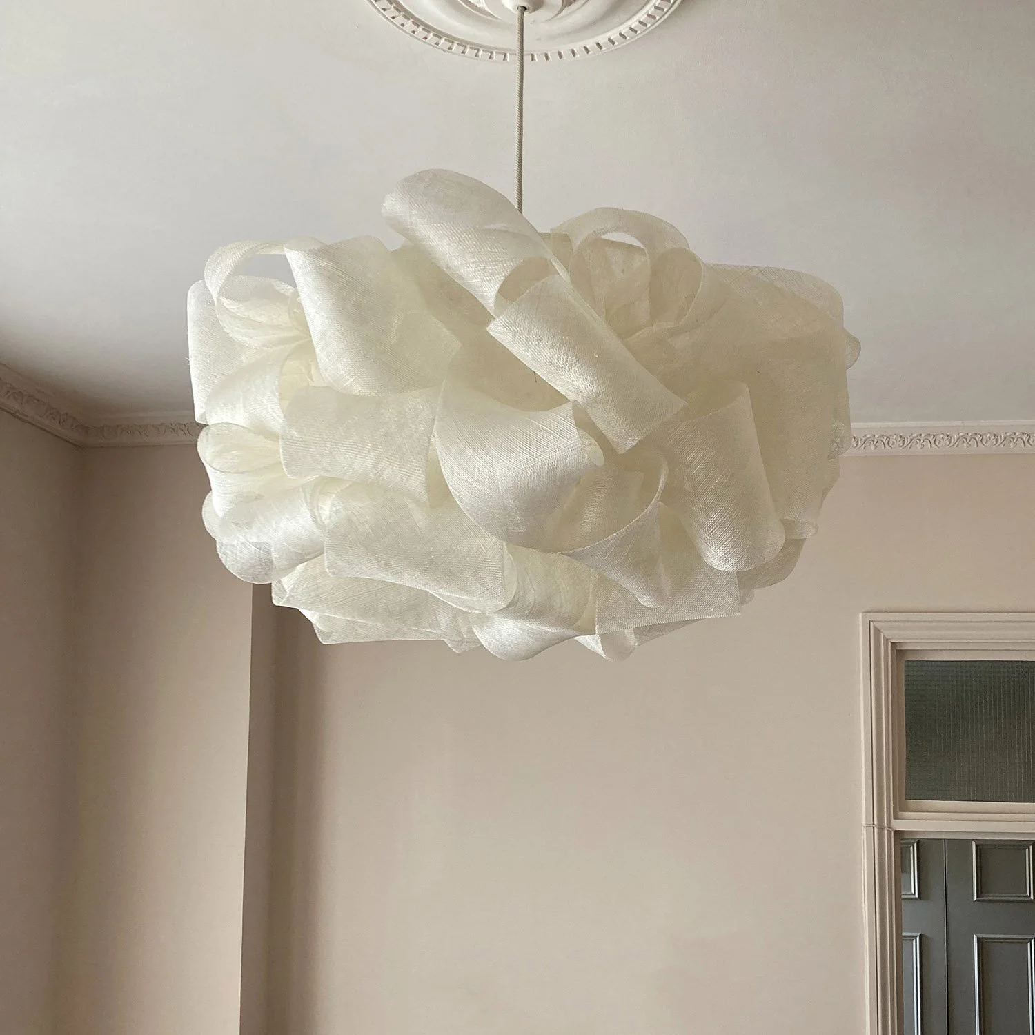 KarenHenriksen-Curl-white-sizeM.jpg
