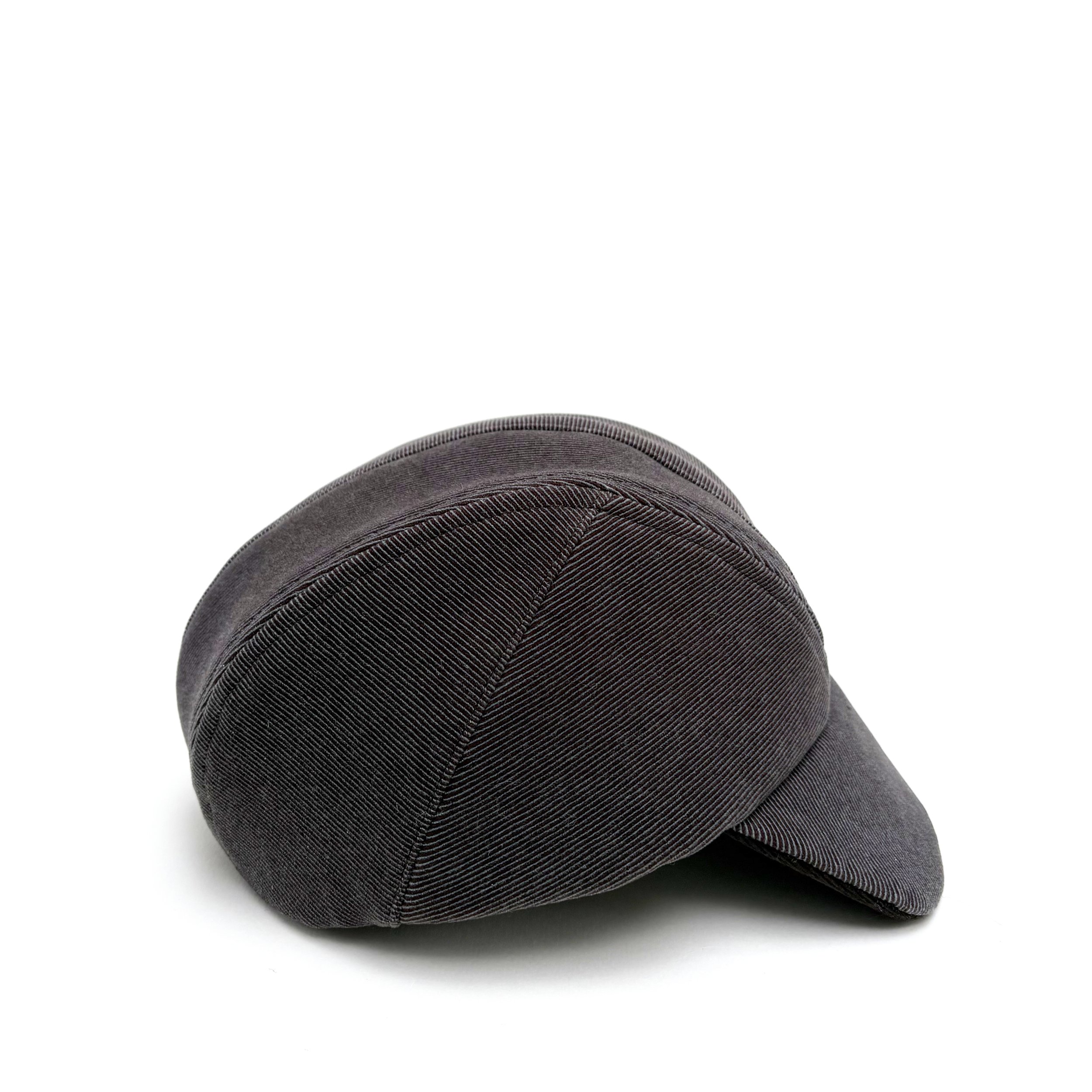 Men's Cotton Moleskin Peaked Cap by Karen Henriksen: 'Alonso' in brown/green twill