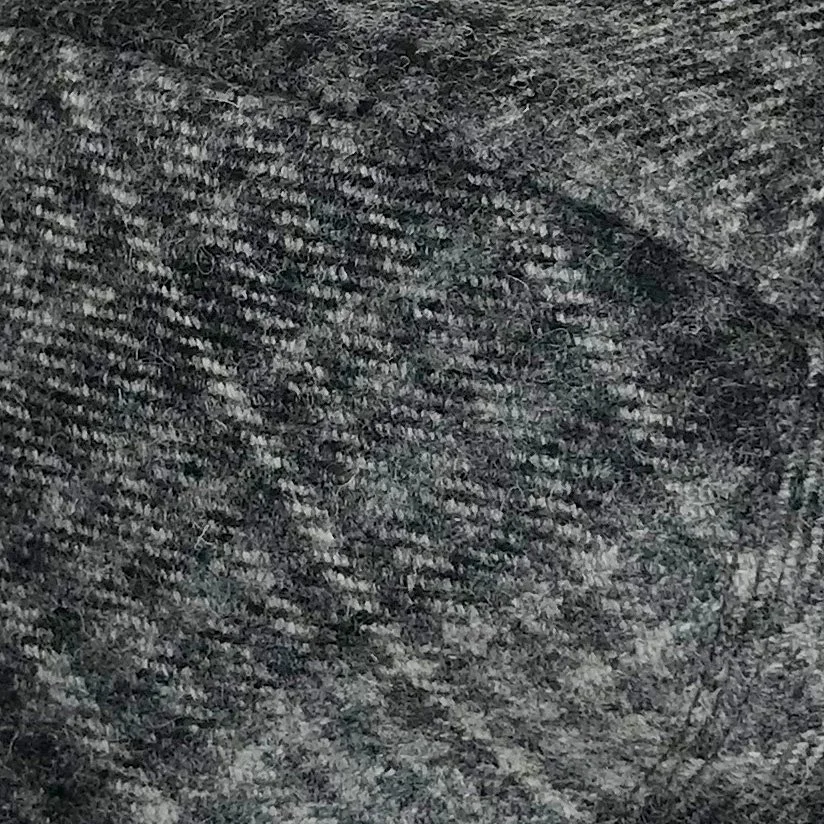 highlander-dark-grey.jpg