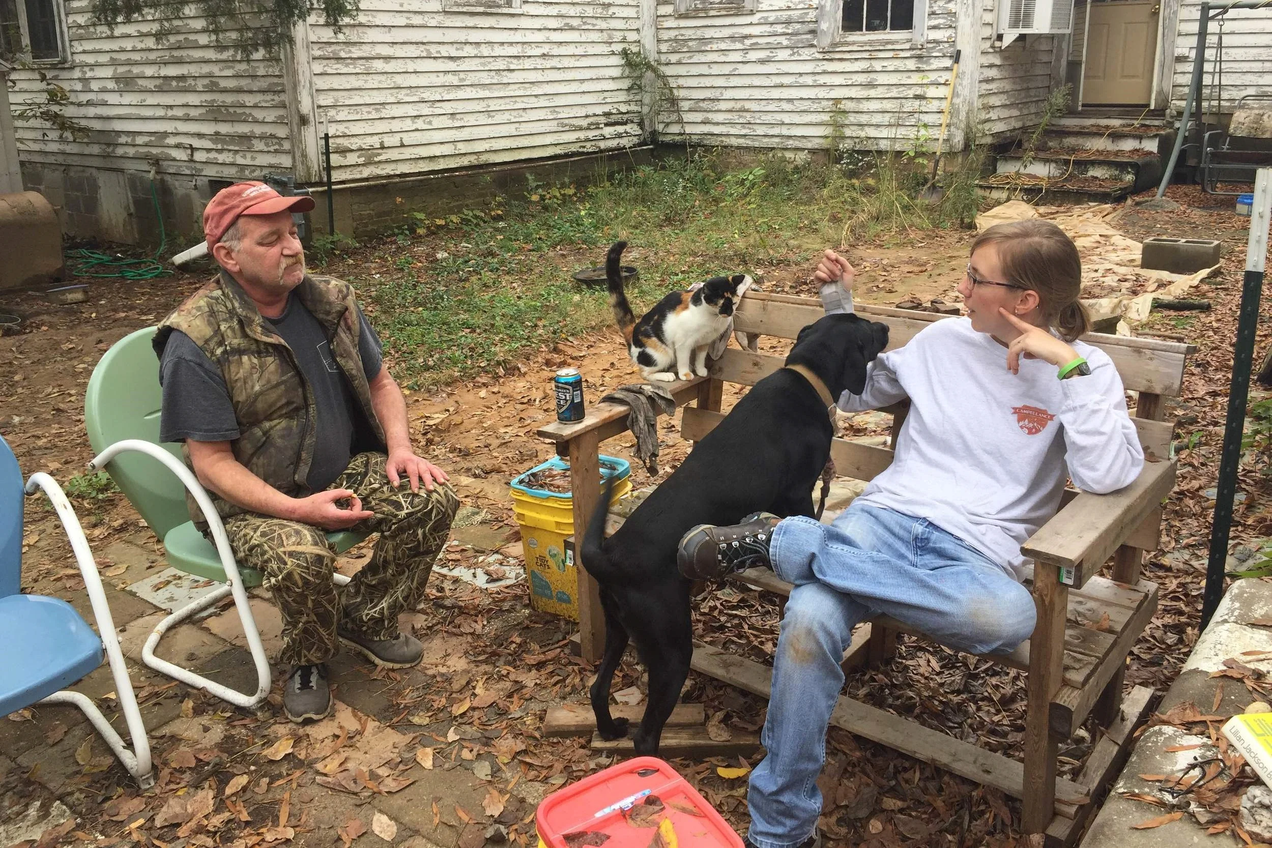 Sometimes you've got to take a break from wrenching to "supervise" from the sidelines with the rest of the peanut gallery!