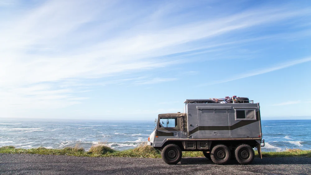 Little Foot posing by the Pacific, no big deal.