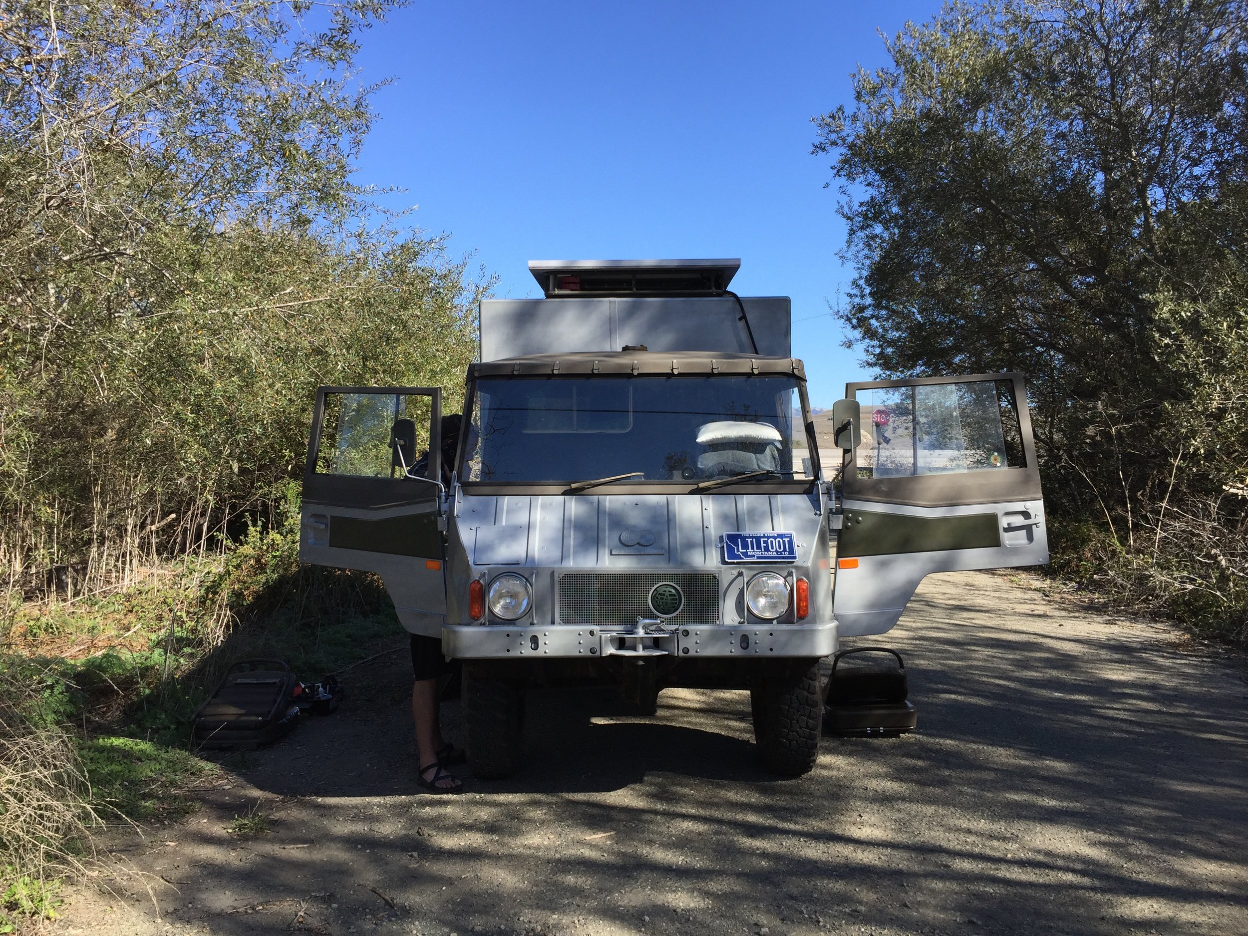Let the wrenching begin. God gave us a nice place to roll to a stop, though. Safe, secluded, and quiet.