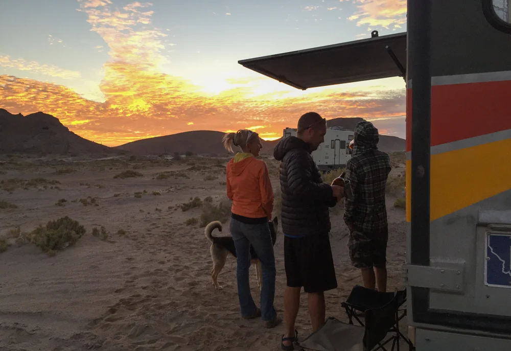 Sunset at Tecolate with Mali, Dani and Kevin.