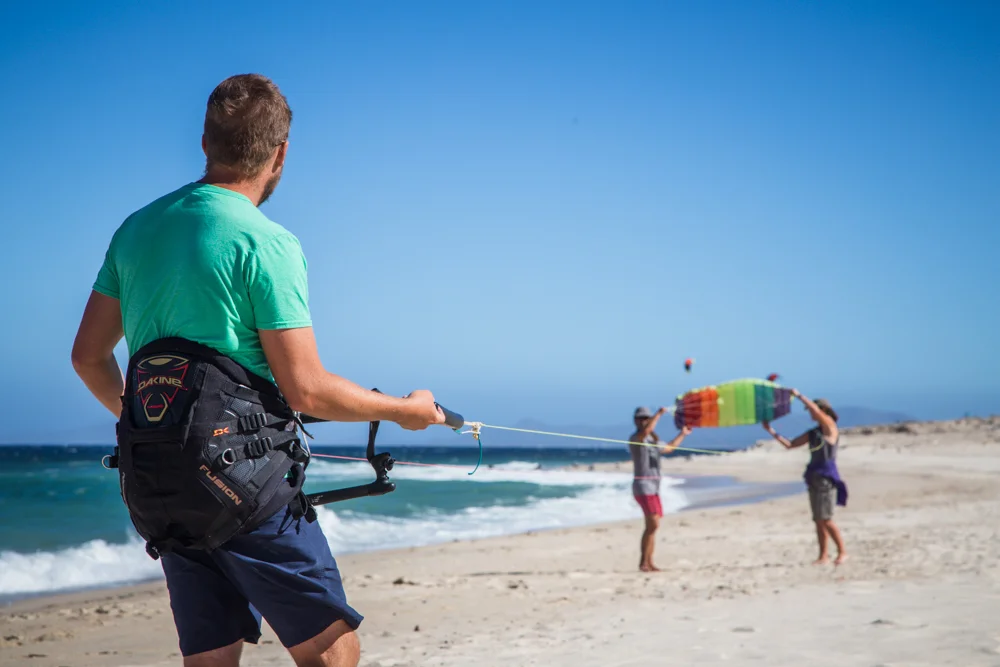 Pablo and Anna launching the trainer kite for me.