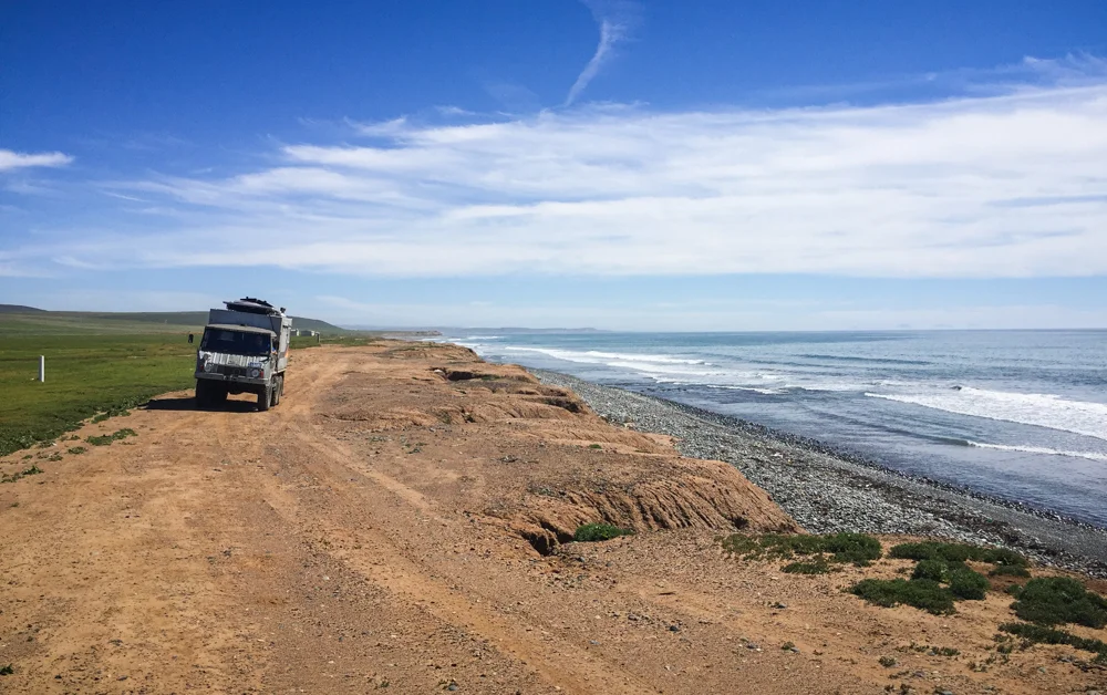 It was like a dirt road from an adventurers fairy tale.
