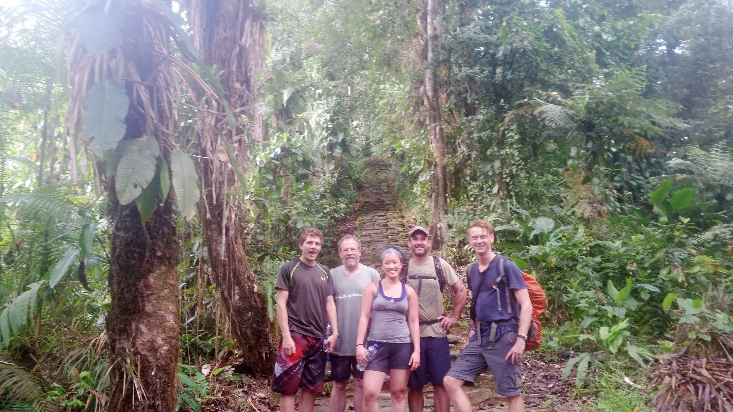 Los chicos + la reina after we reached the Lost City!