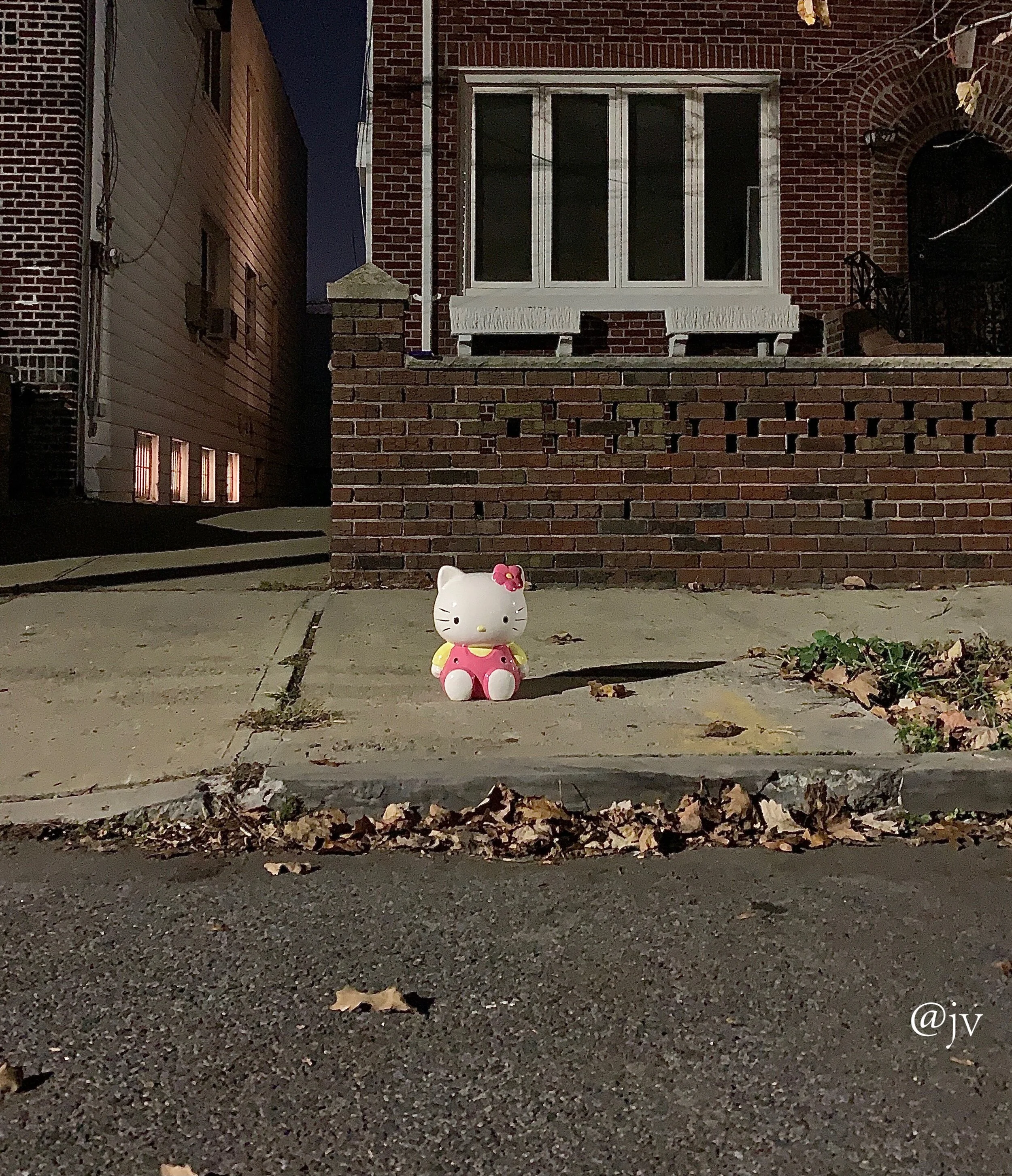 hello creepy wm.jpeg