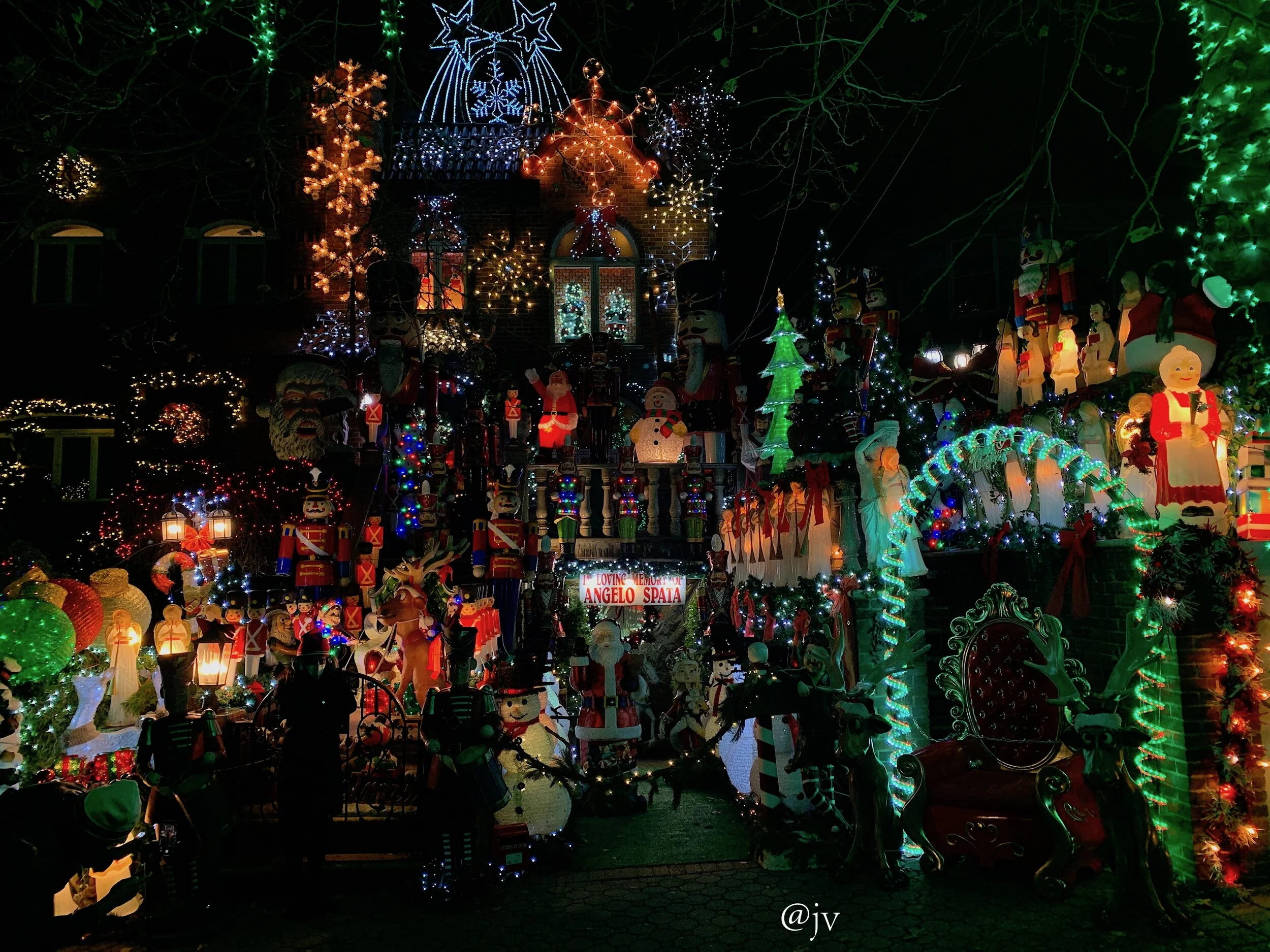 christmas lights wm.jpeg