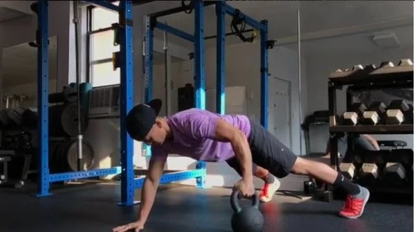 Dynamic Plank Variations - Part 1