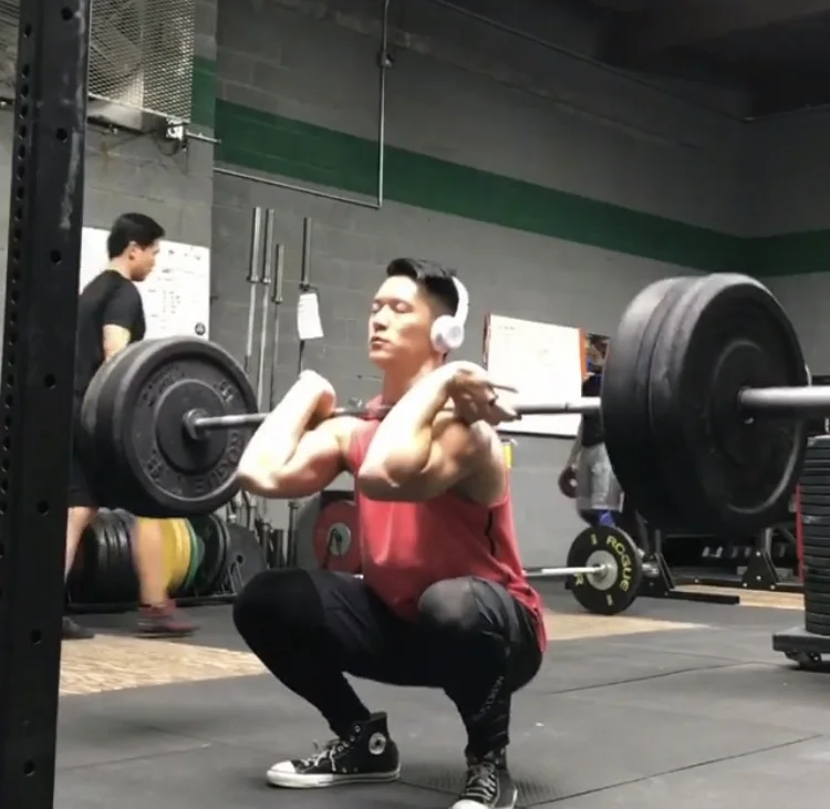Front Squats & 2-Hand Swings