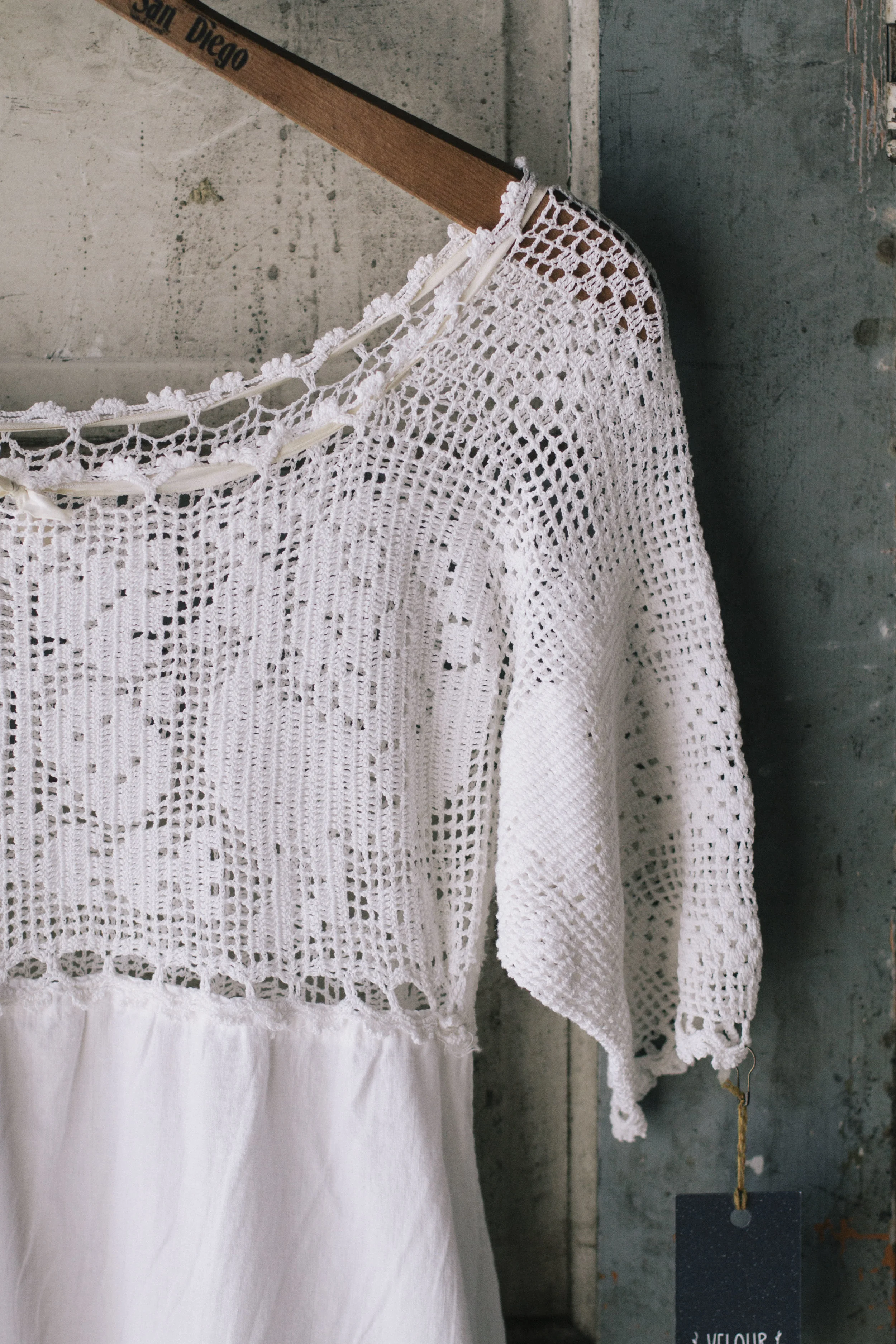1900s EDWARDIAN CROCHET DRESS — Velour