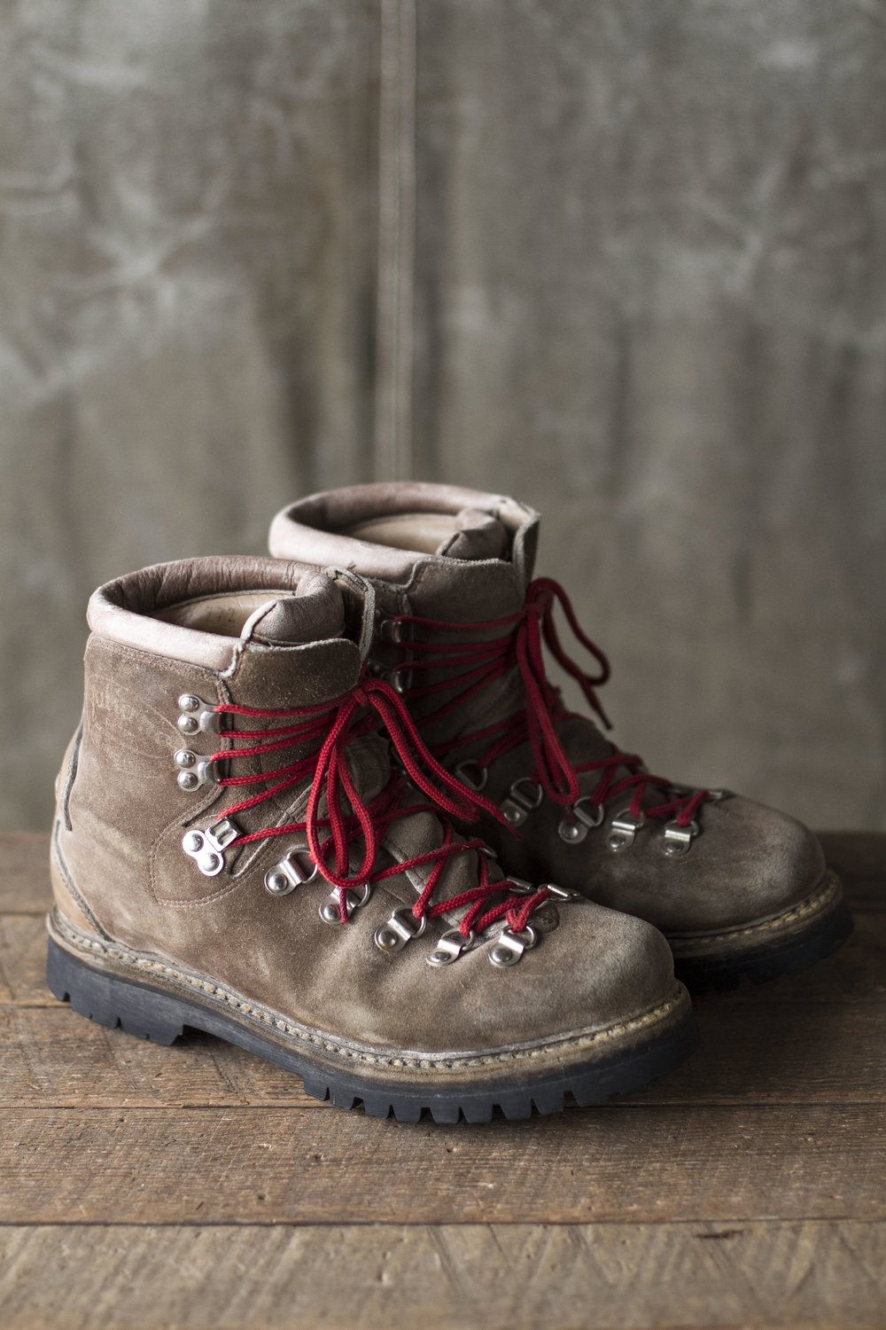 FABIANO MOUNTAINEERING BOOTS — Velour display picture 1