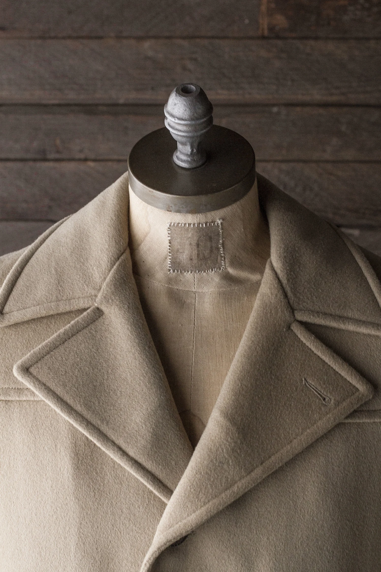 EDDIE BAUER WOOL/DOWN COAT — Velour