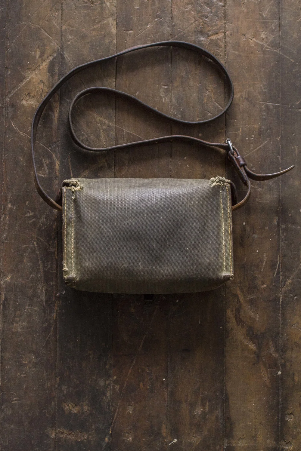 WWII ERA SWISS SHOULDER BAG — Velour