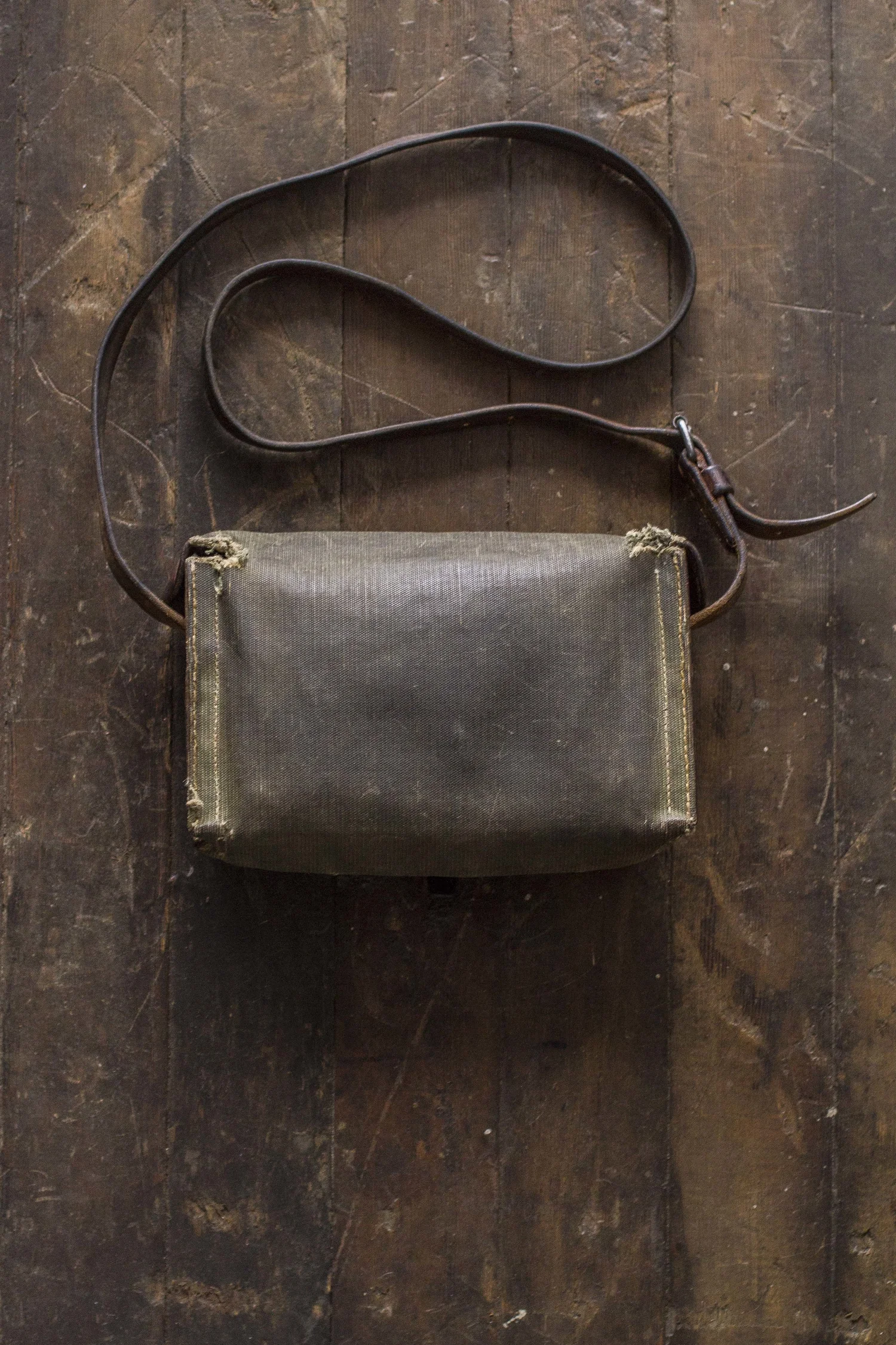 バッグ vintage archive leather shoulder bag WWII ERA SWISS SHOULDER BAG — Velour