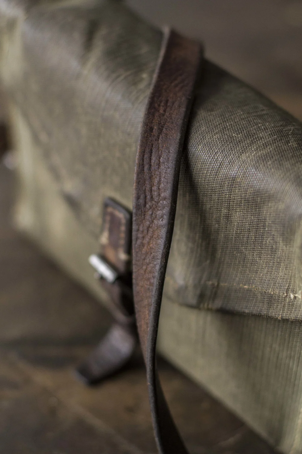 WWII ERA SWISS SHOULDER BAG — Velour