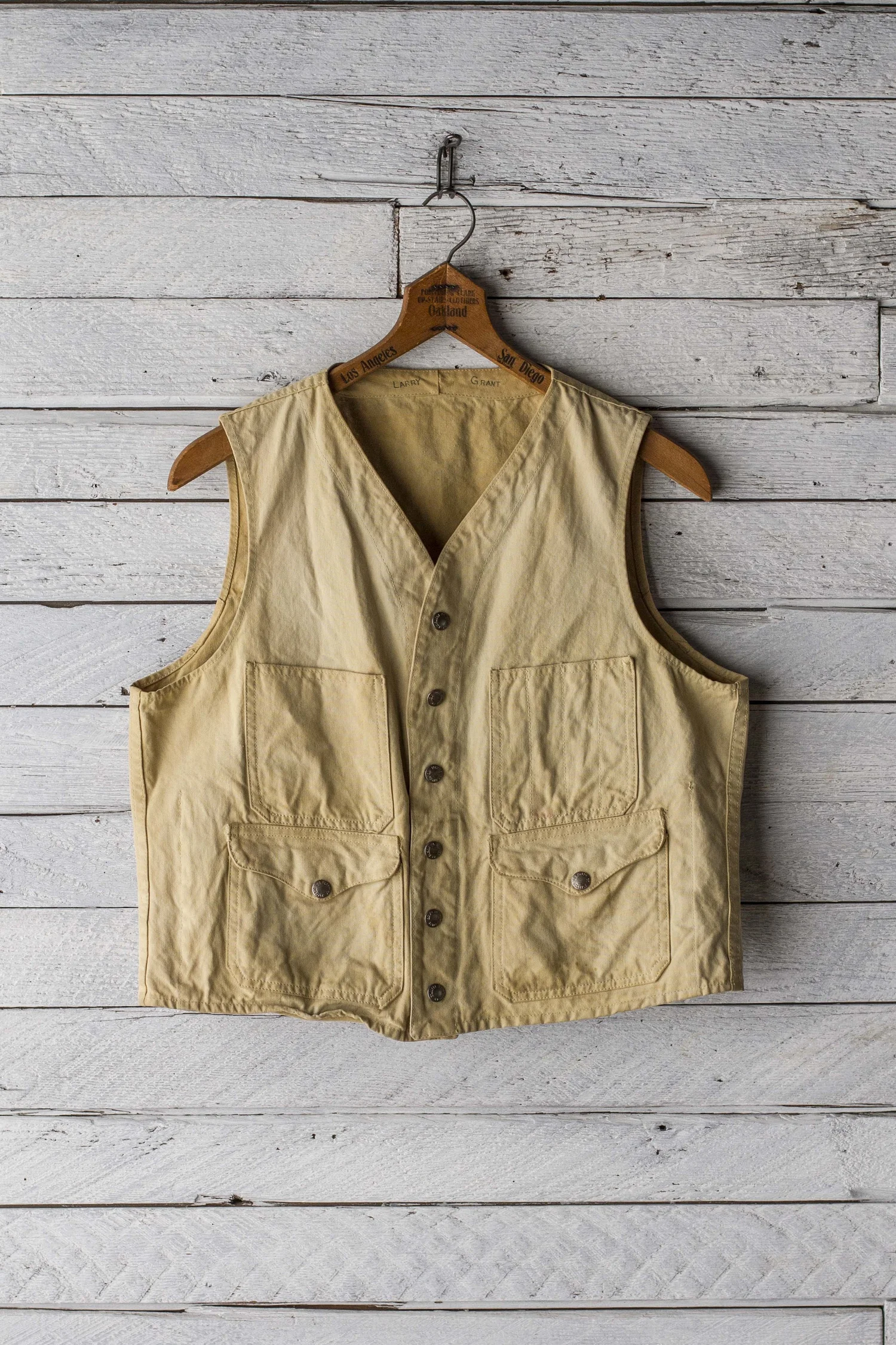 FILSON TIN CLOTH VEST — Velour
