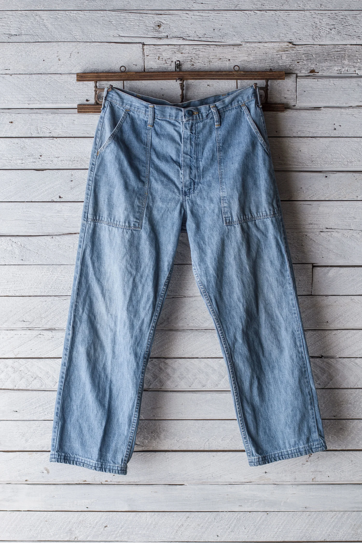 WRANGLER PATCH POCKET JEANS W32