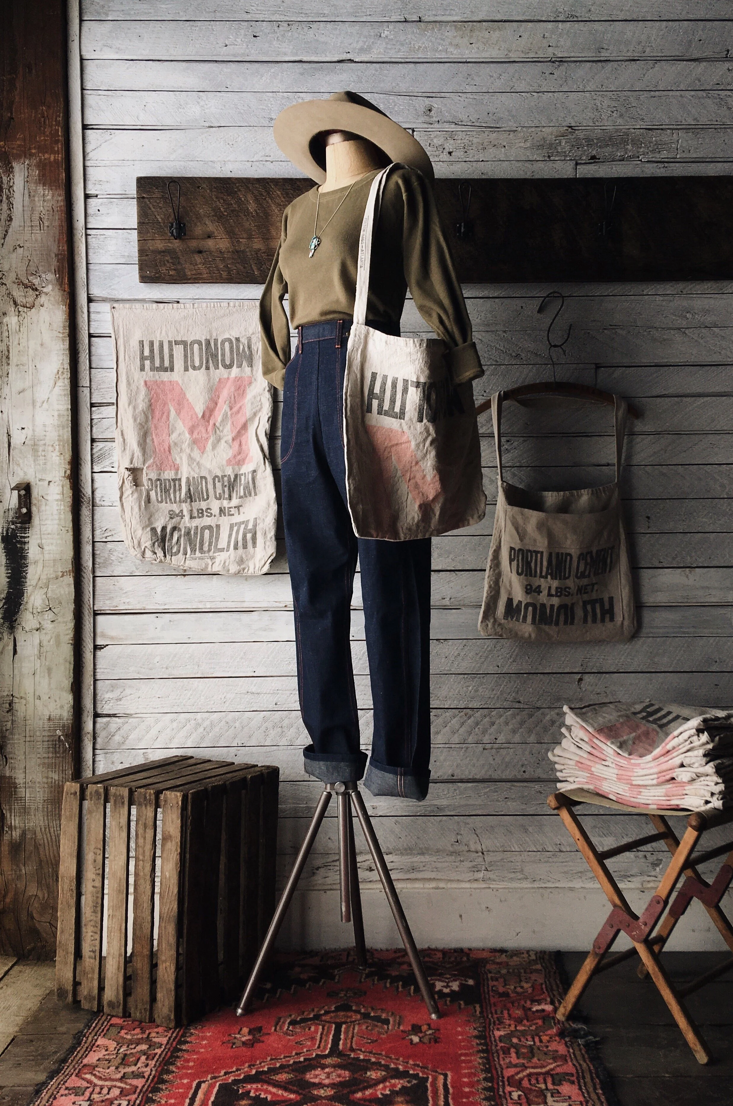 B11F8437-5A76-491A-966A-FE67A416F663