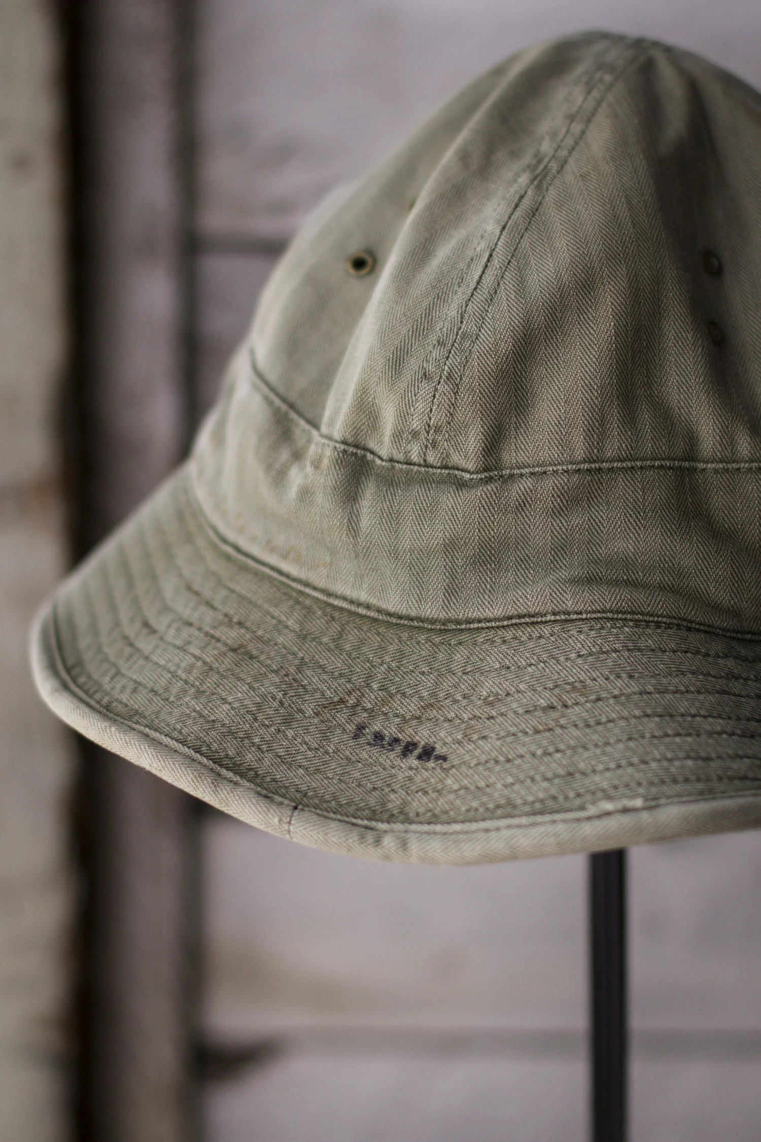 WWII HBT DAISY MAE — Velour