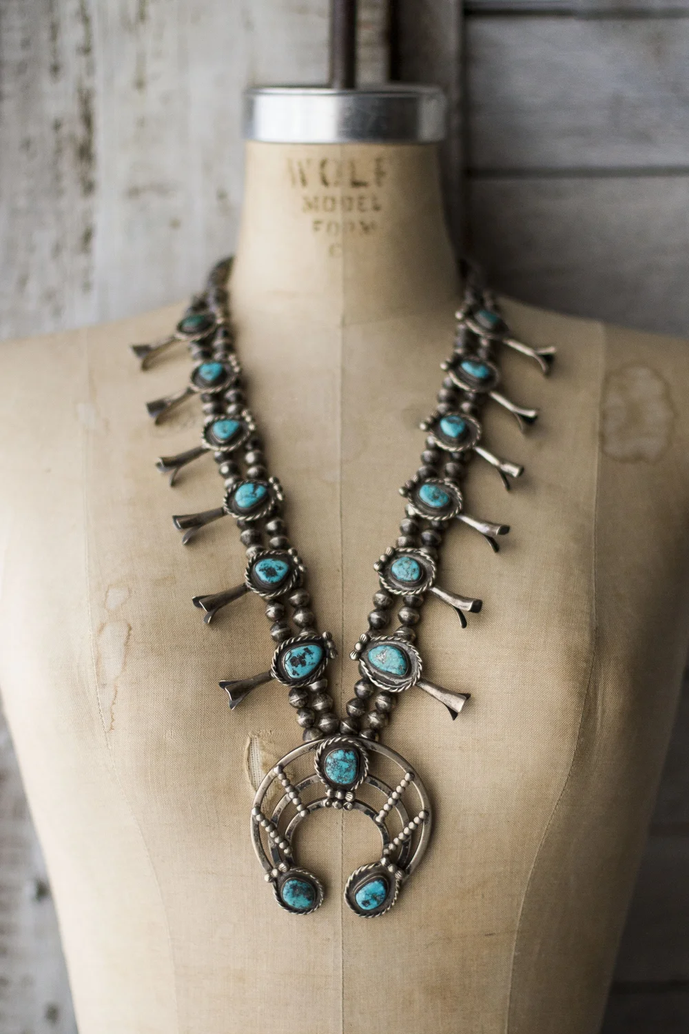 VINTAGE NAVAJO SQUASH BLOSSOM — Velour