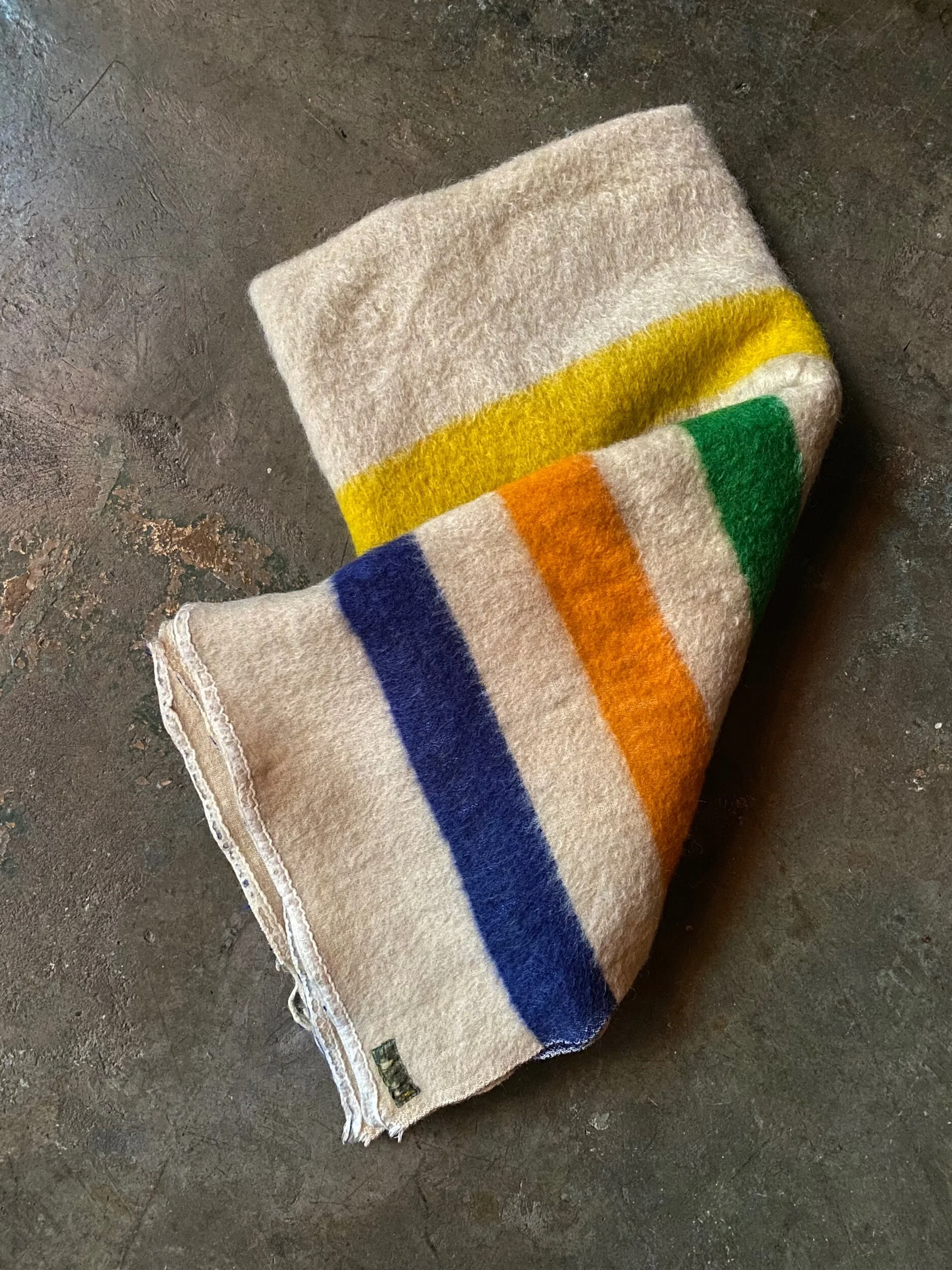 4C8B99C6-9DA5-4138-9287-D4222282D0EF