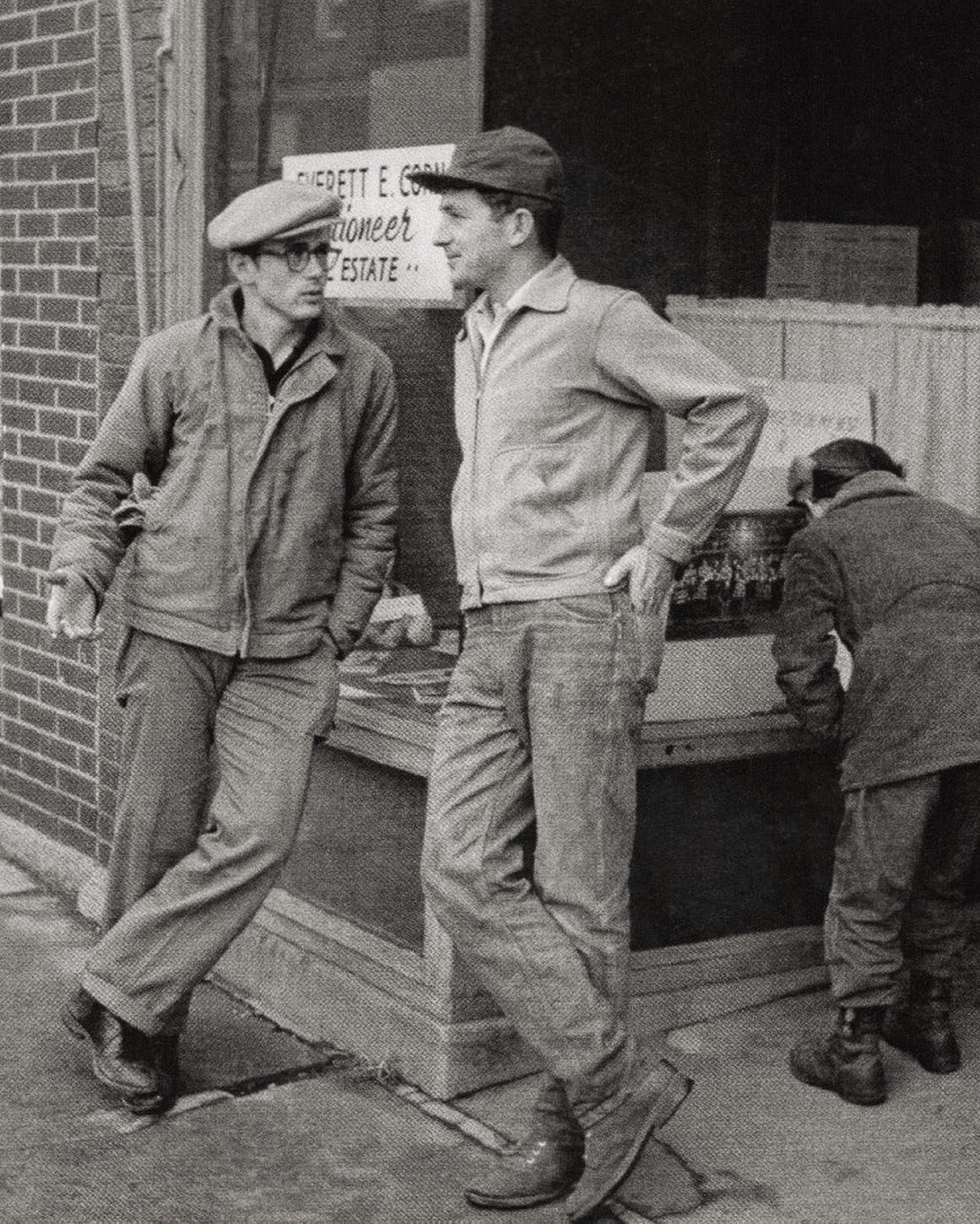 Today&rsquo;s mixtape Monday draws inspiration from this photo of an icon wearing an icon: the legendary James Dean wearing one of the most revered/coveted jackets in the chronicles of U.S. sartorial history - the WWII era N1 deck jacket.

Interestin