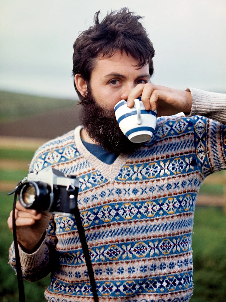 gq :
TBT: When Paul McCartney Left the Beatles and Grew an Epic Beard
See more of Sir Paul’s post-Beatles style here .