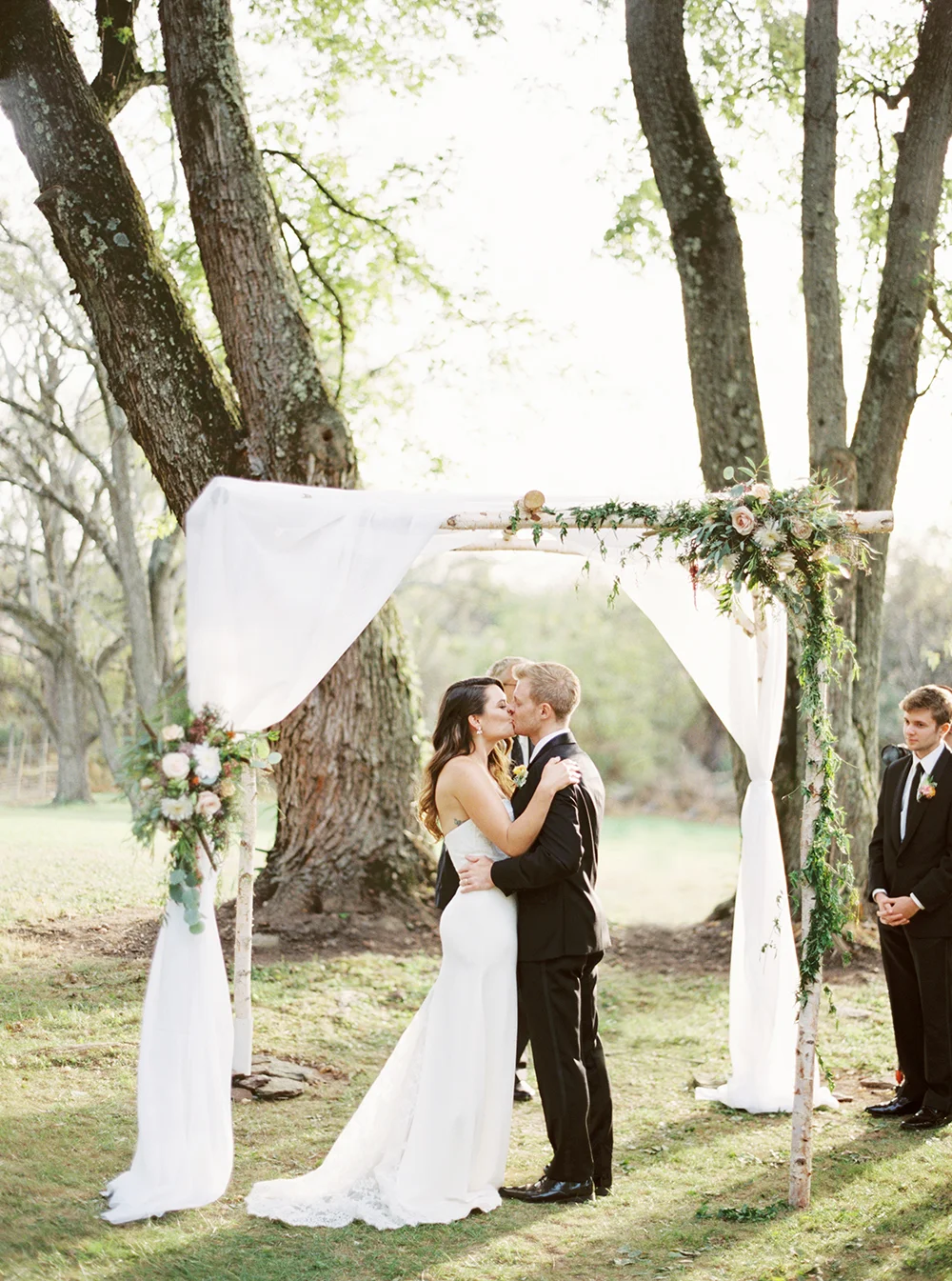 wedding at unionville vineyards24.jpg