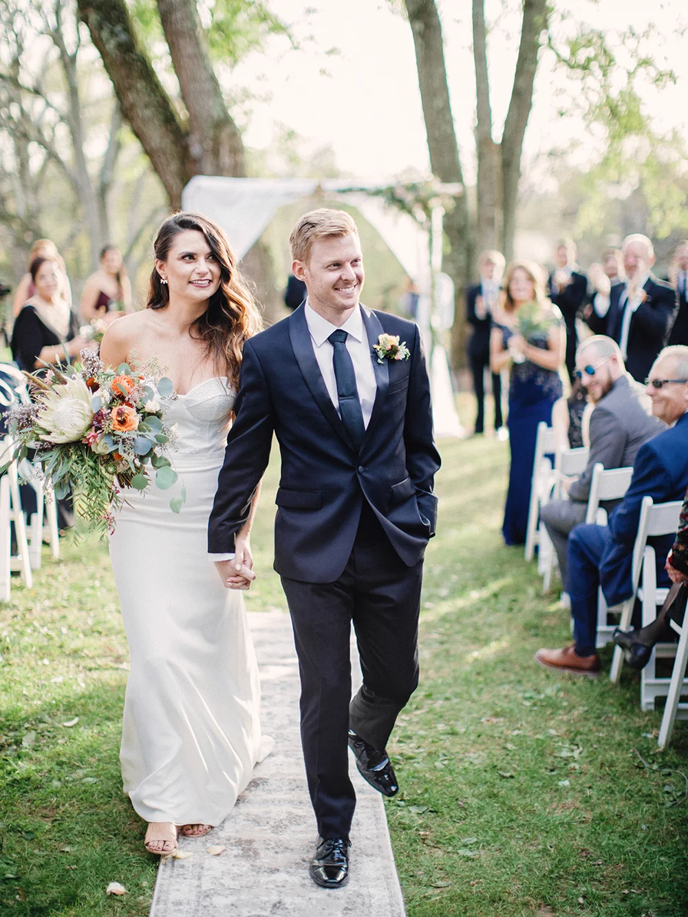 wedding at unionville vineyards25.jpg