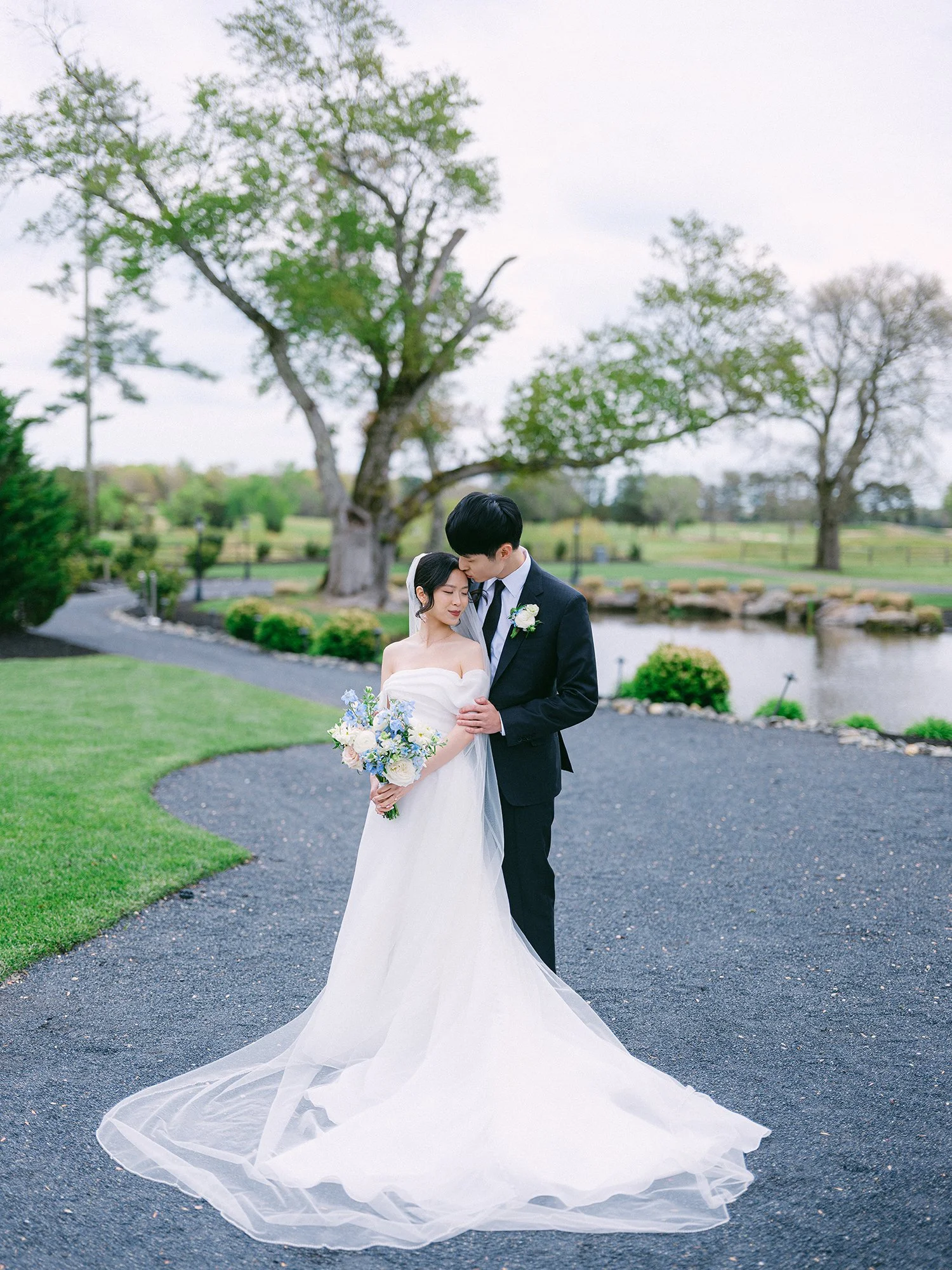 Couple portrait for wedding at Renault Winery by Haseok Chung Studio