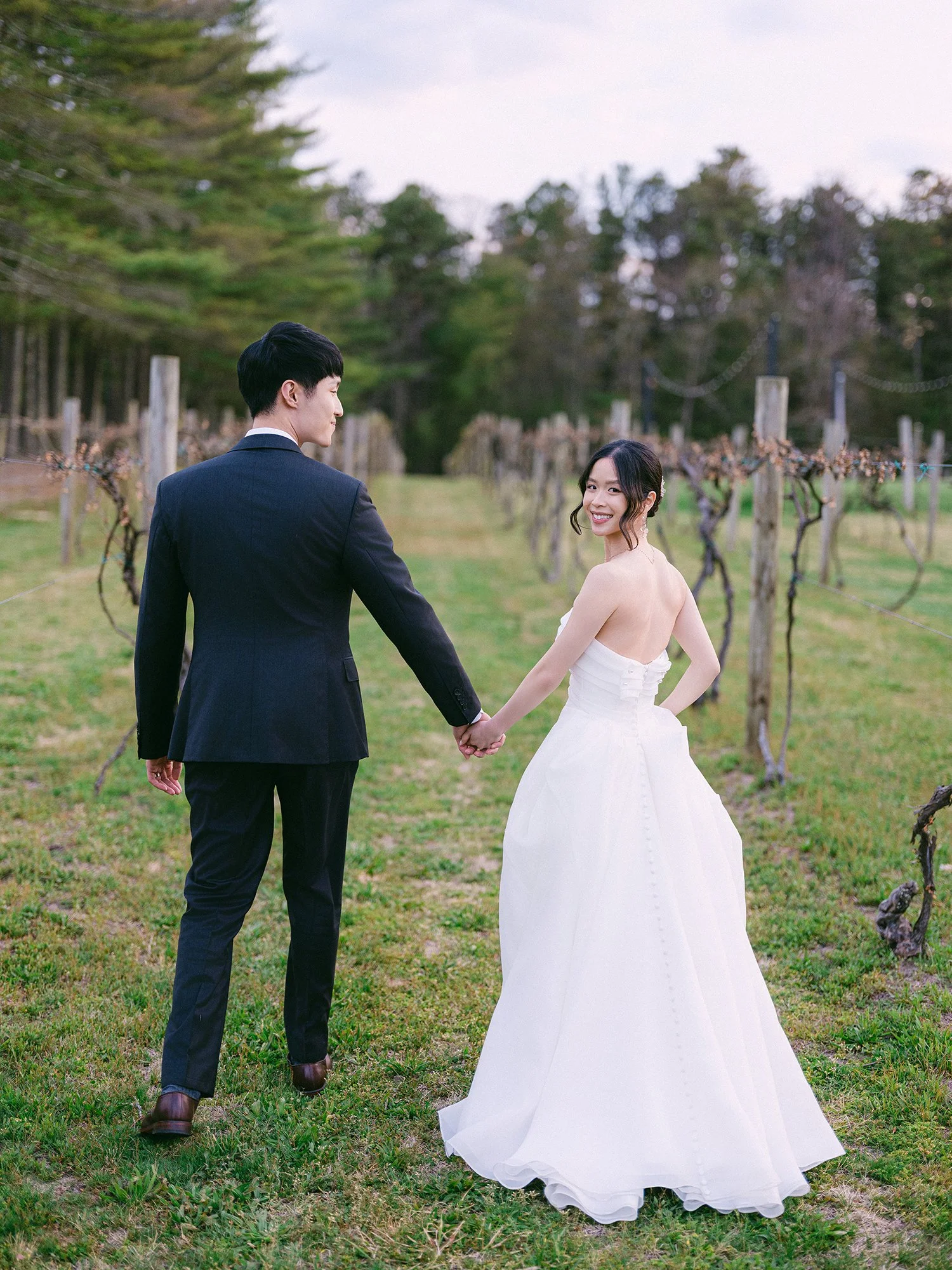 Couple portrait for wedding at Renault Winery by Haseok Chung Studio