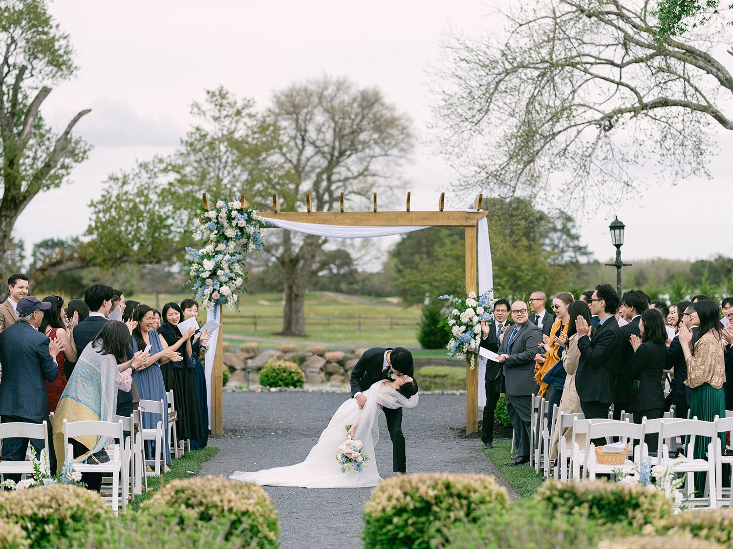 Ceremony for wedding at Renault Winery by Haseok Chung Studio