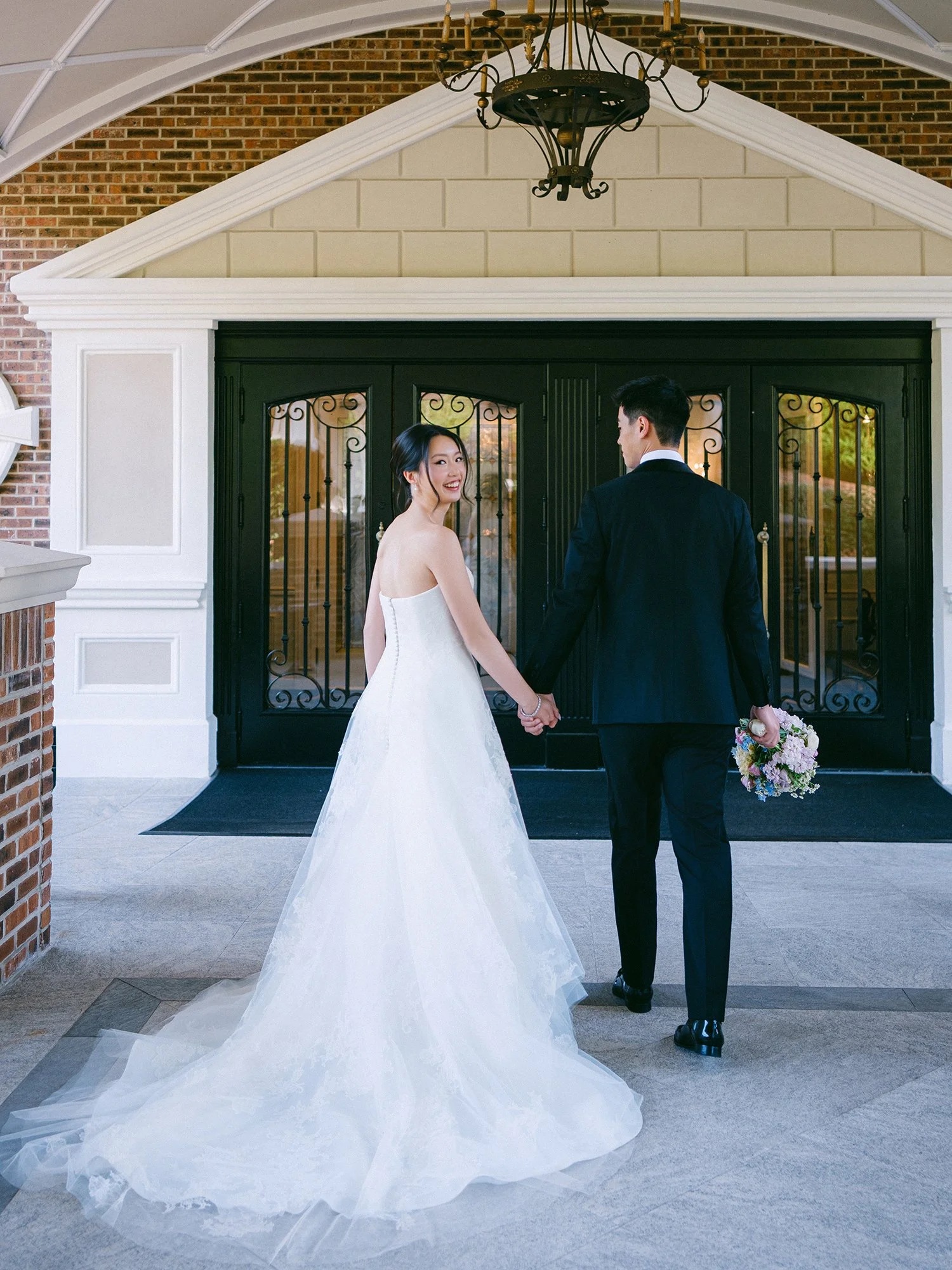Elegant wedding portrait of Amanda and Daniel at The Rockleigh, NJ by HSC Studio
