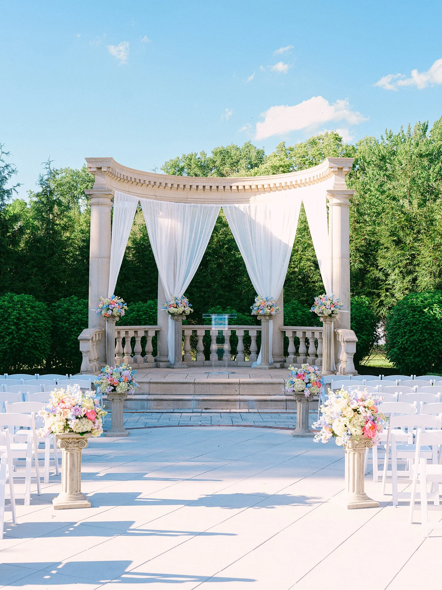 Elegant wedding portrait of Amanda and Daniel at The Rockleigh, NJ by HSC Studio