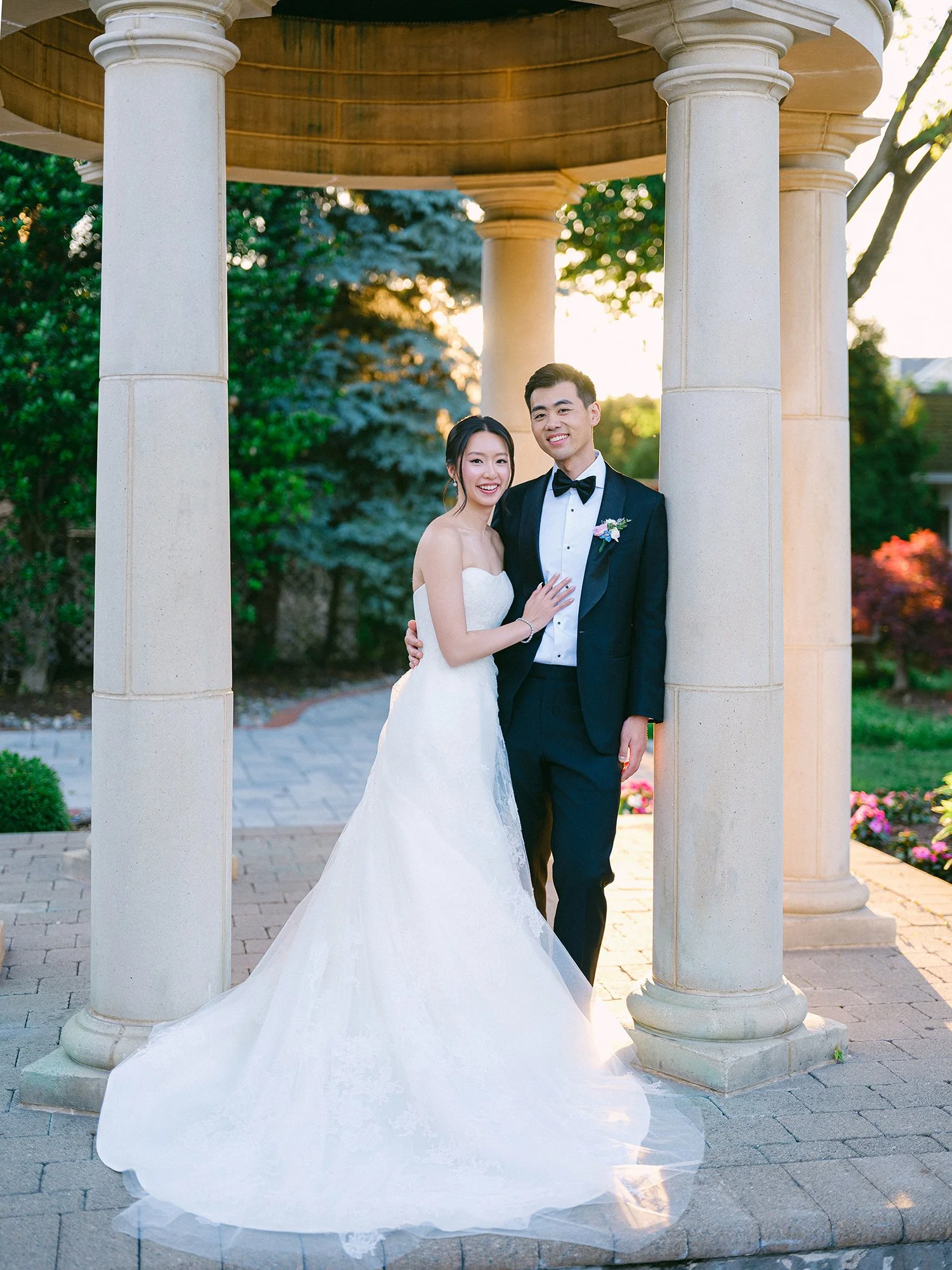 Elegant wedding portrait of Amanda and Daniel at The Rockleigh, NJ by HSC Studio