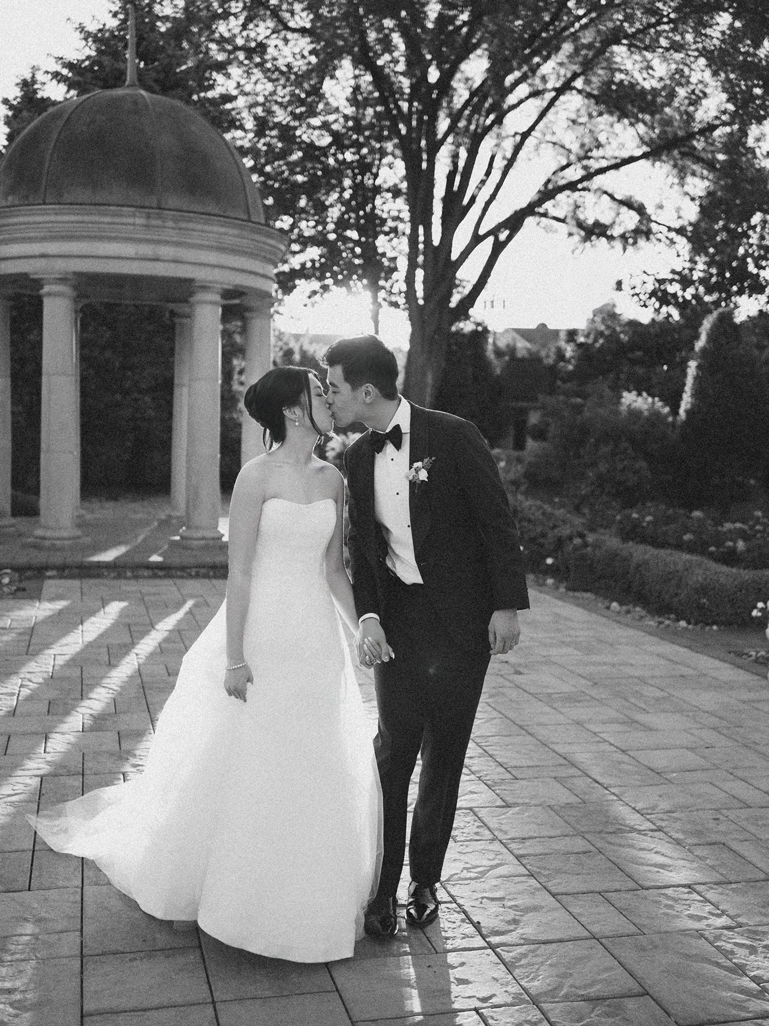 Elegant wedding portrait of Amanda and Daniel at The Rockleigh, NJ by HSC Studio