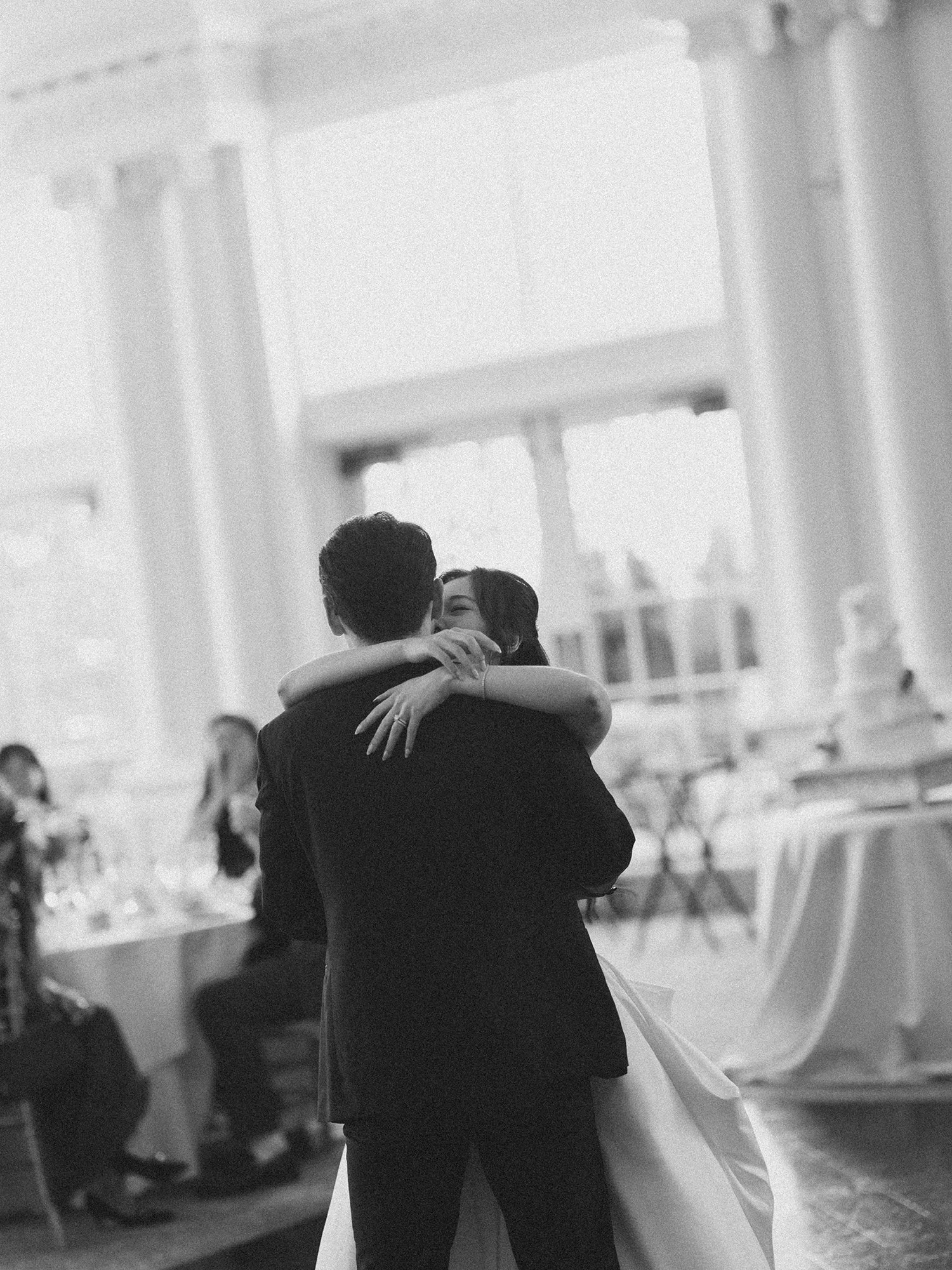 Candid reception moment during Sue and Kenny’s Park Chateau wedding
