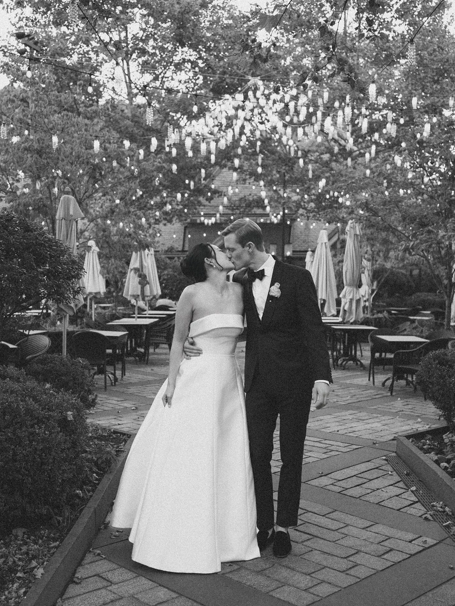 Golden-hour portraits of Kathy and Blake in Central Park, October wedding