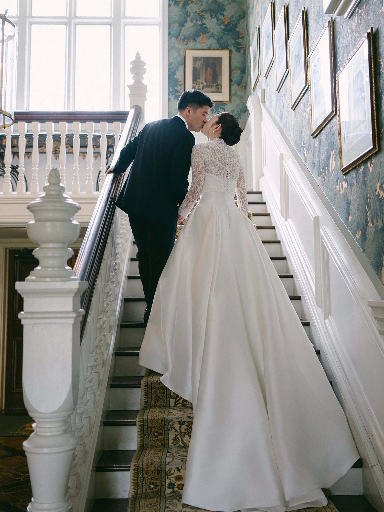 Korean bride and groom wedding portrait at Maritime Parc in Jersey City photographed by Haseok Chung Studio
