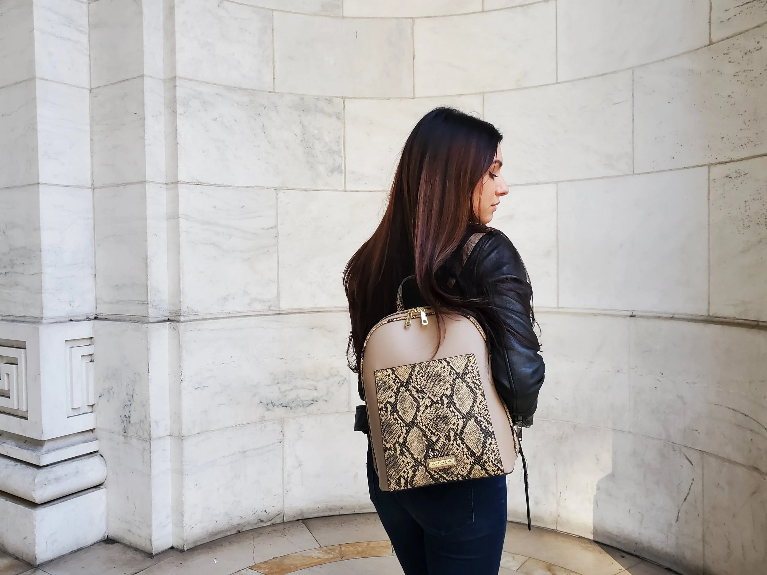 LONDON FOG — AHQ Accessory Headquarters