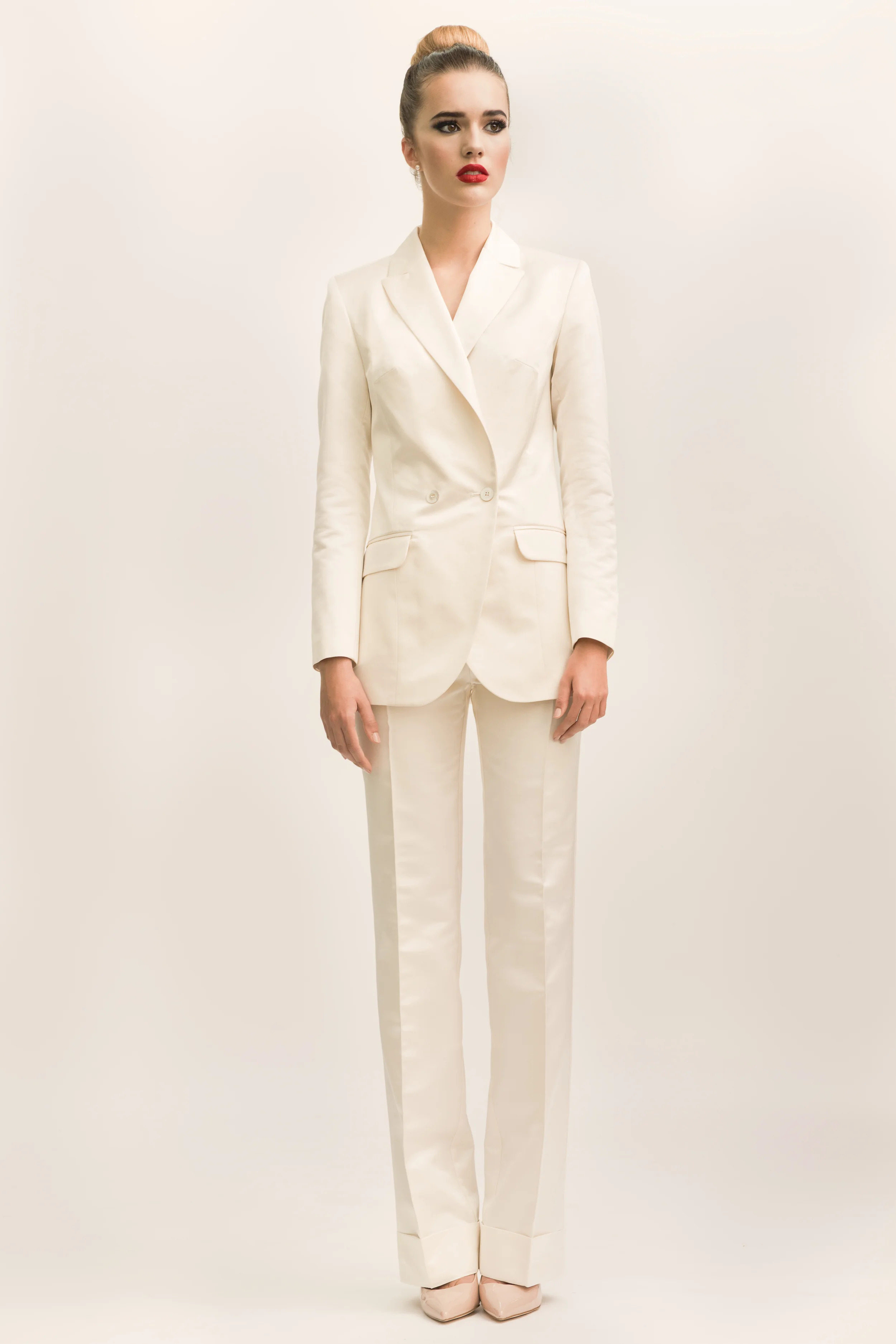 Bianca Suit